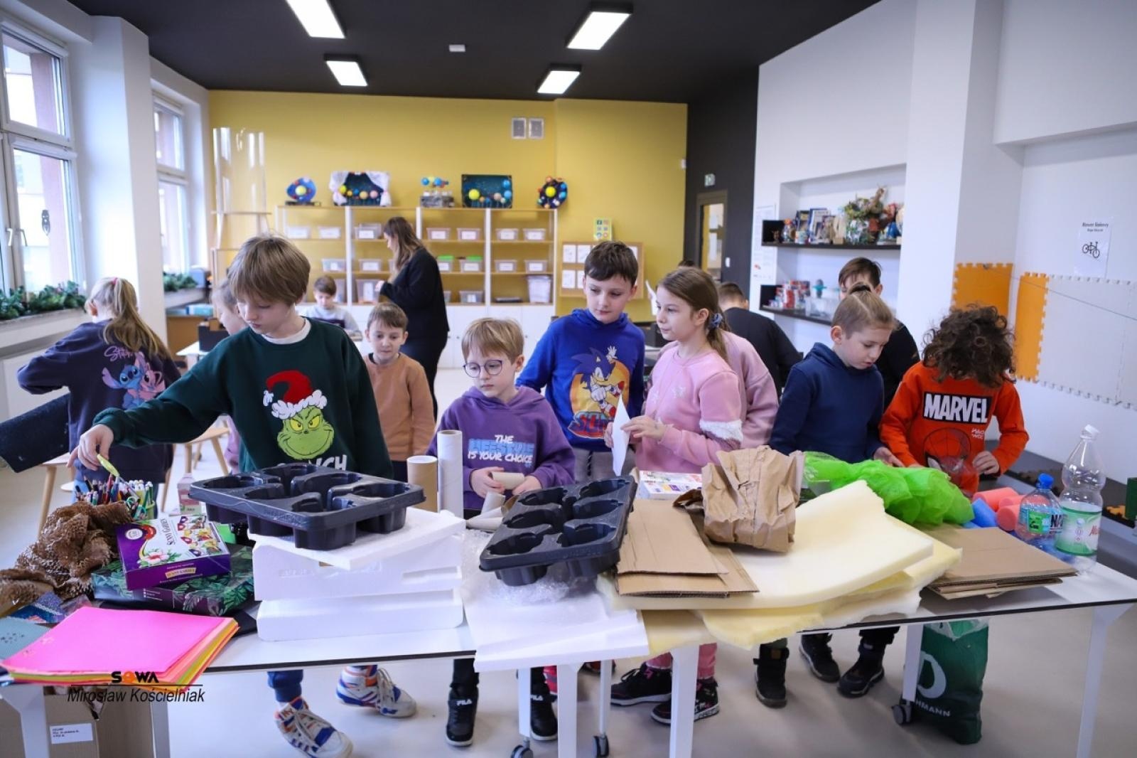 Zdjęcie w galerii na portalu naszraciborz.pl: Kreatywne Soboty w SOWA Racibórz – świat w miniaturze i łączone bilety z Muzeum wiadomości z regionu