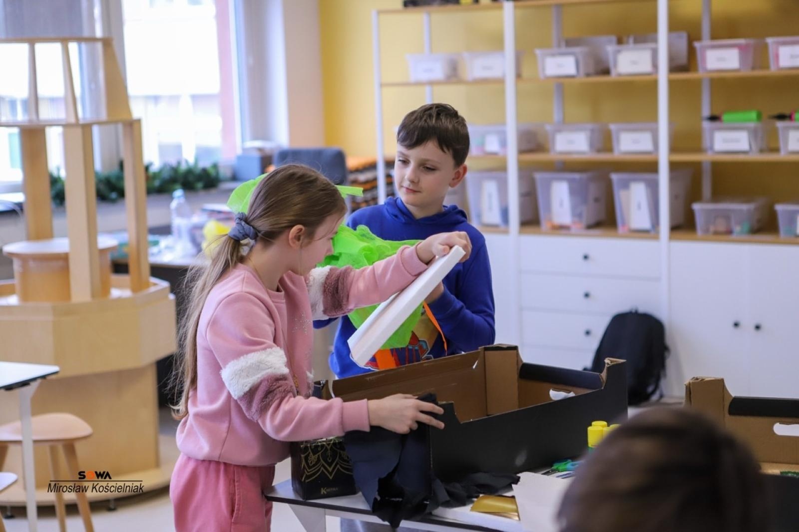 Zdjęcie w galerii na portalu naszraciborz.pl: Kreatywne Soboty w SOWA Racibórz – świat w miniaturze i łączone bilety z Muzeum wiadomości z regionu