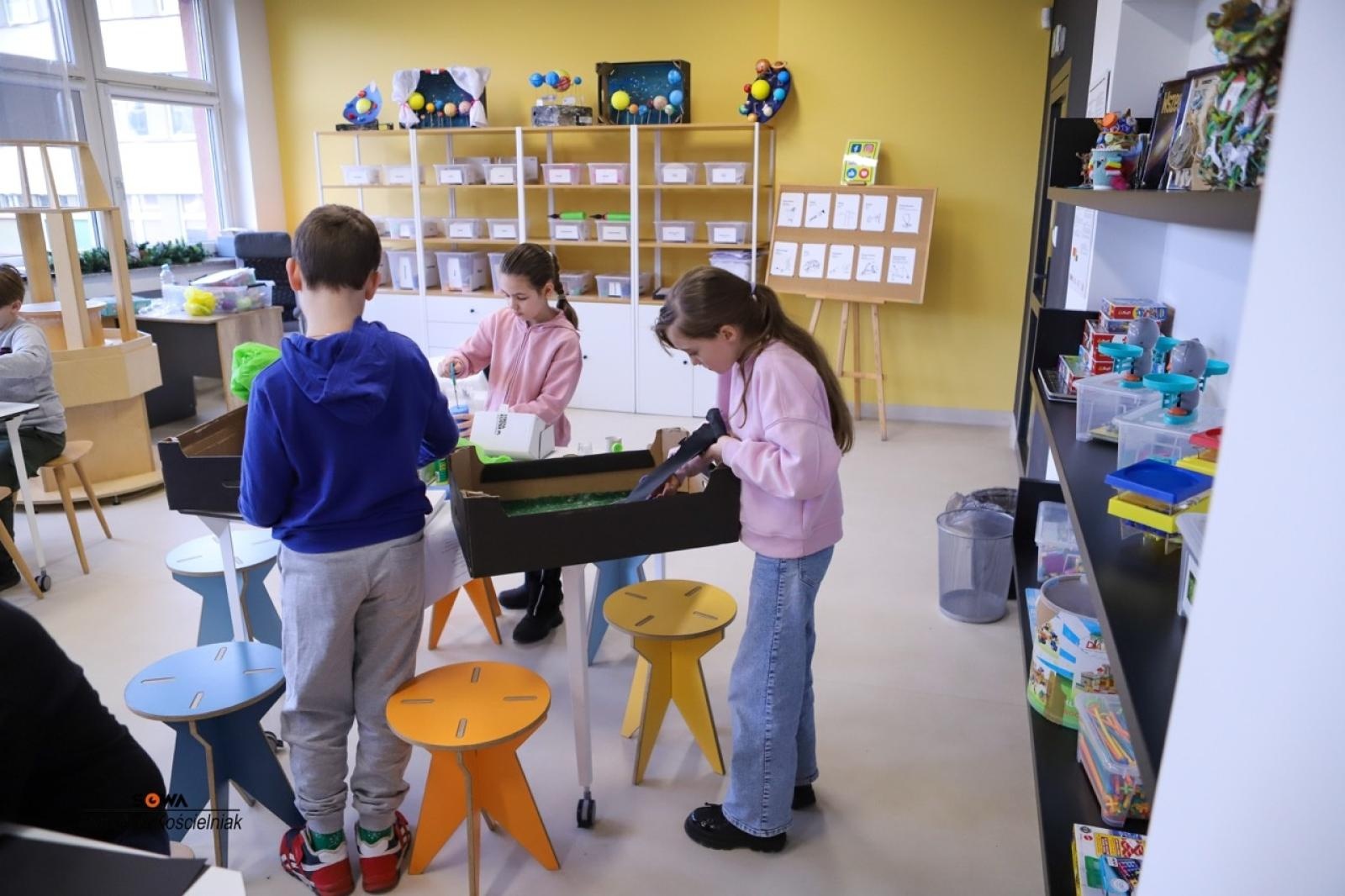 Zdjęcie w galerii na portalu naszraciborz.pl: Kreatywne Soboty w SOWA Racibórz – świat w miniaturze i łączone bilety z Muzeum wiadomości z regionu