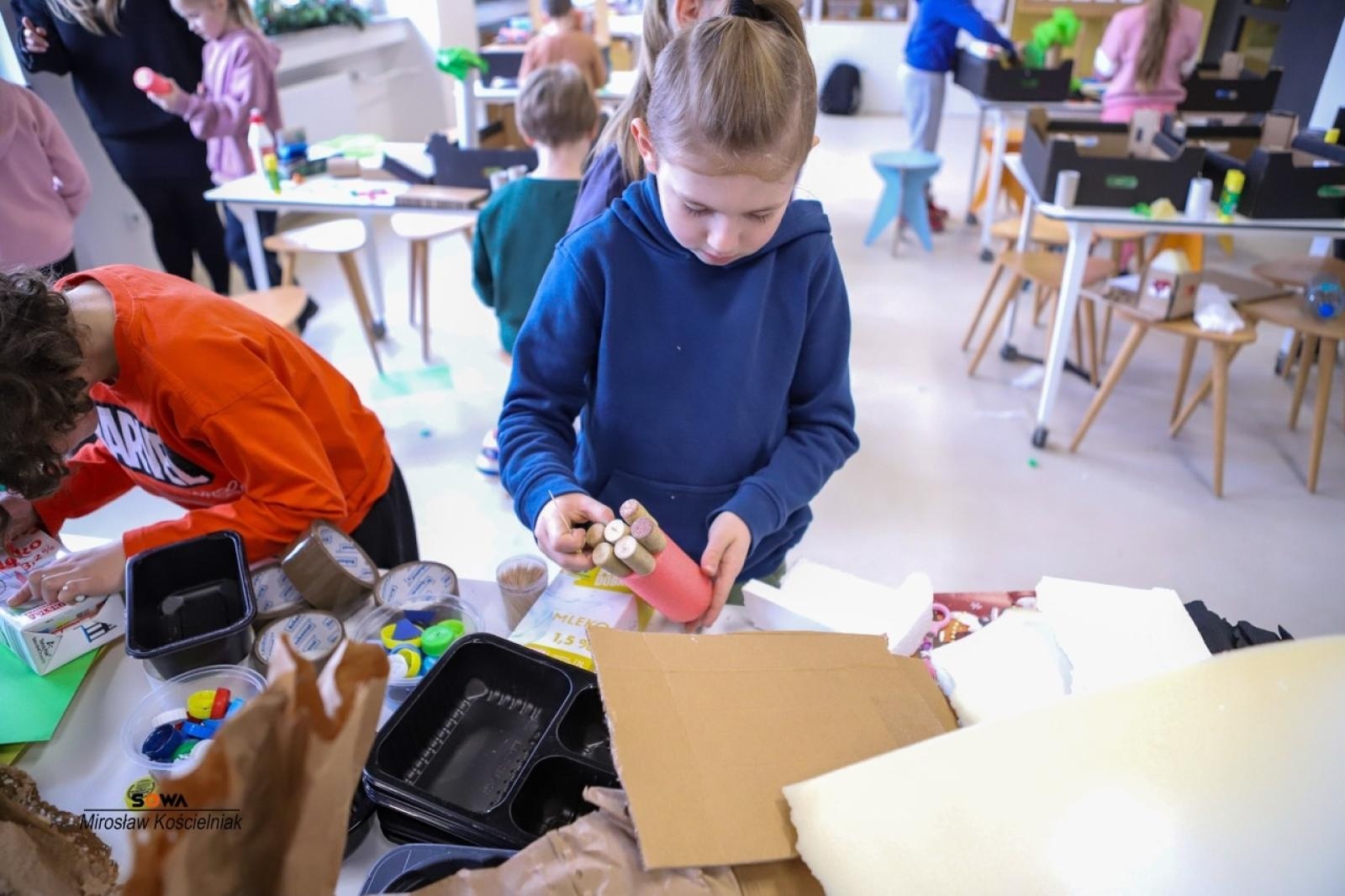 Zdjęcie w galerii na portalu naszraciborz.pl: Kreatywne Soboty w SOWA Racibórz – świat w miniaturze i łączone bilety z Muzeum wiadomości z regionu