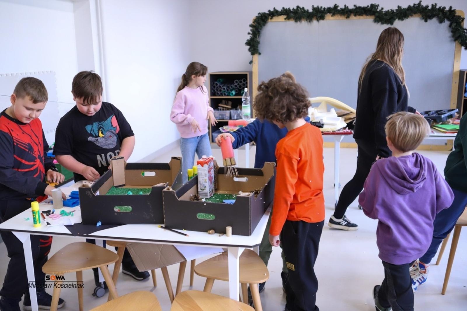 Zdjęcie w galerii na portalu naszraciborz.pl: Kreatywne Soboty w SOWA Racibórz – świat w miniaturze i łączone bilety z Muzeum wiadomości z regionu