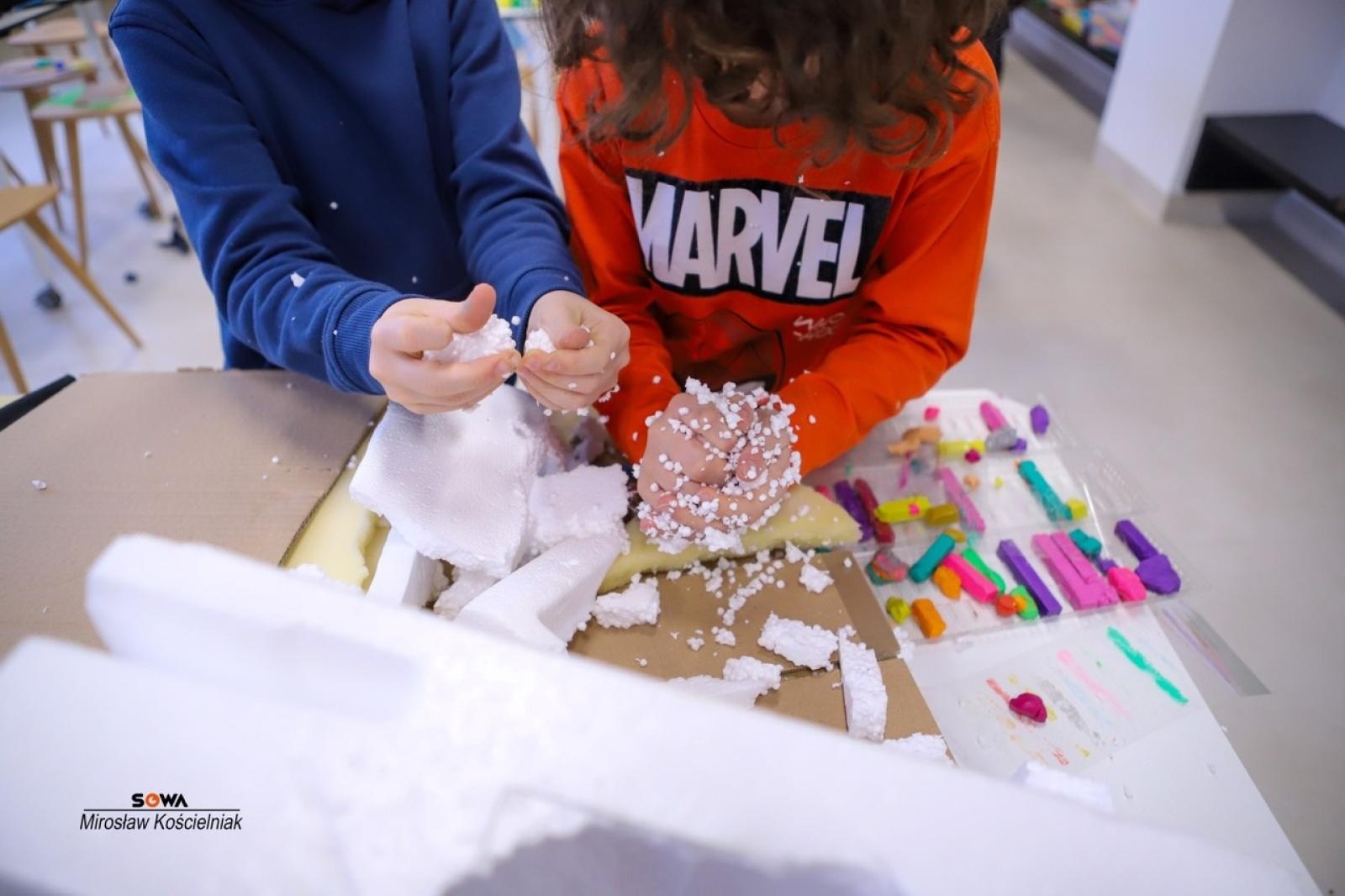 Zdjęcie w galerii na portalu naszraciborz.pl: Kreatywne Soboty w SOWA Racibórz – świat w miniaturze i łączone bilety z Muzeum wiadomości z regionu