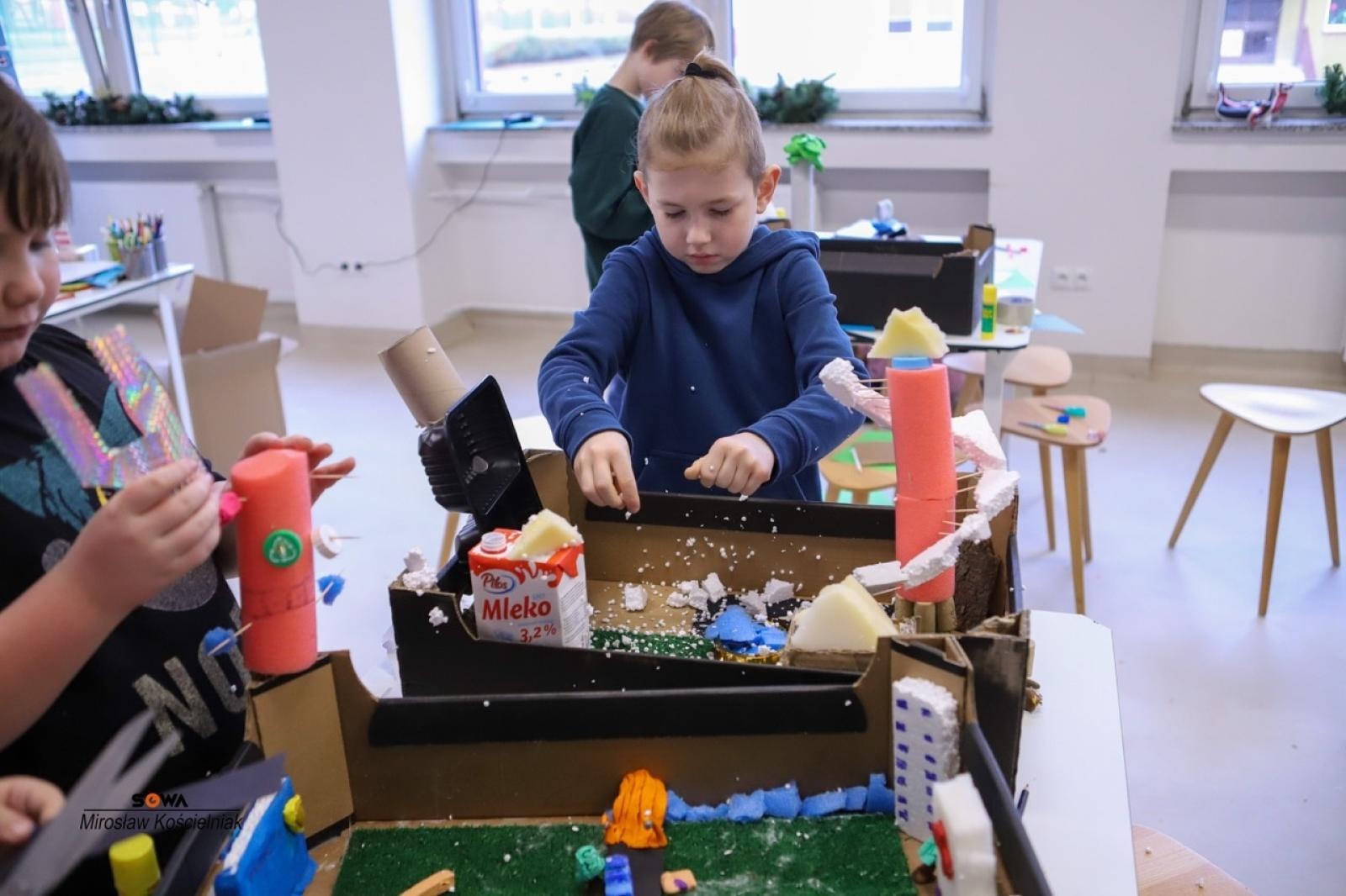 Zdjęcie w galerii na portalu naszraciborz.pl: Kreatywne Soboty w SOWA Racibórz – świat w miniaturze i łączone bilety z Muzeum wiadomości z regionu