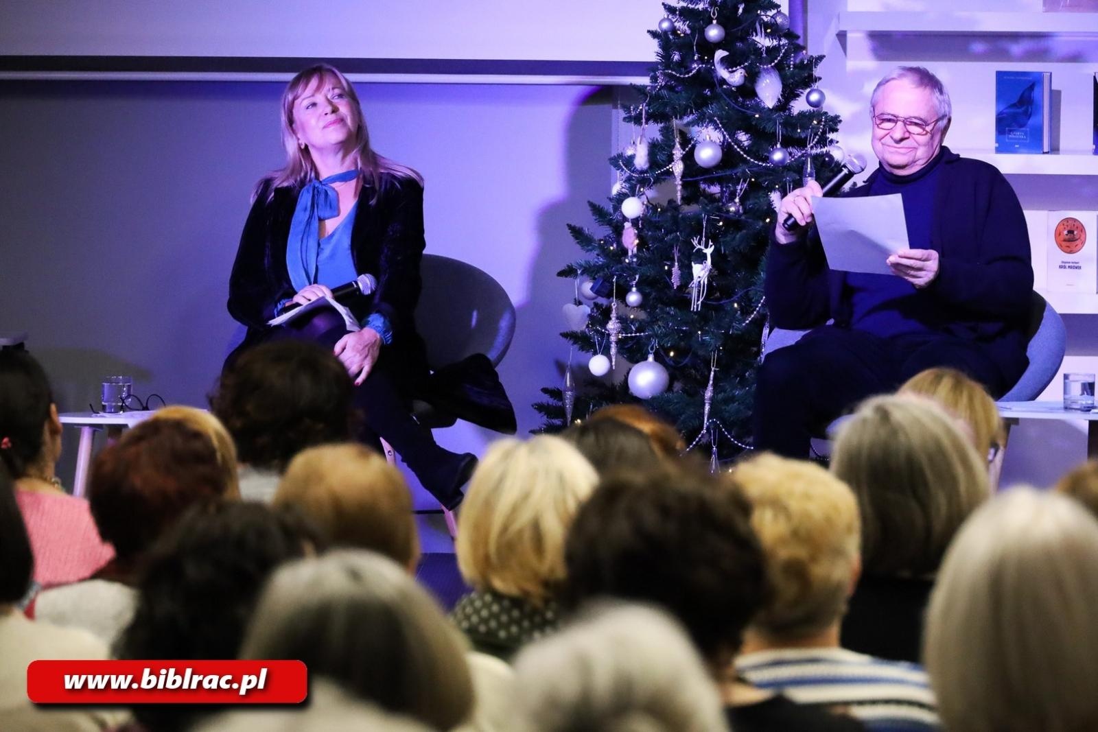 Zdjęcie w galerii na portalu naszraciborz.pl: Dorota Segda i Jacek Romanowski gwiazdami Spotkania Noworocznego w bibliotece wiadomości z regionu