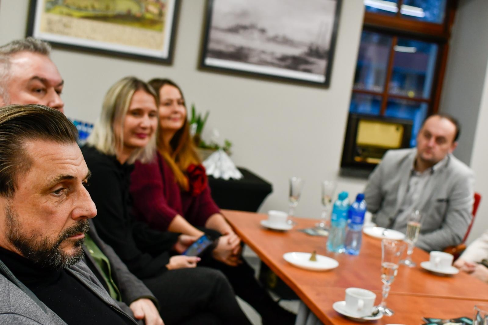 Zdjęcie w galerii na portalu naszraciborz.pl: IV Powiatowy Stół Gospodarczy w Raciborzu: dialog samorządu z biznesem wiadomości z regionu