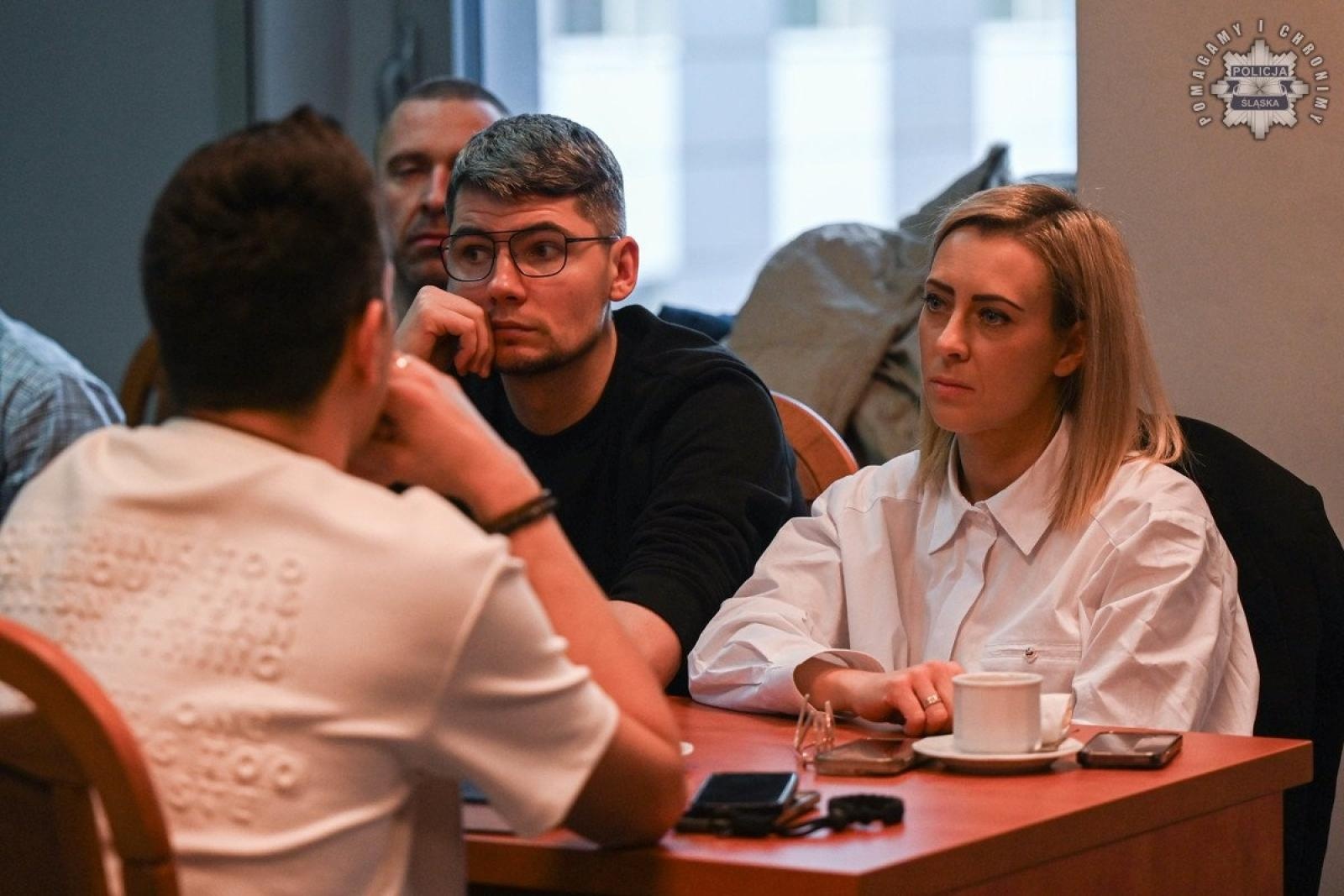 Zdjęcie w galerii na portalu naszraciborz.pl: Śląska policja ma koordynatorów ds. ochrony praw człowieka wiadomości z regionu