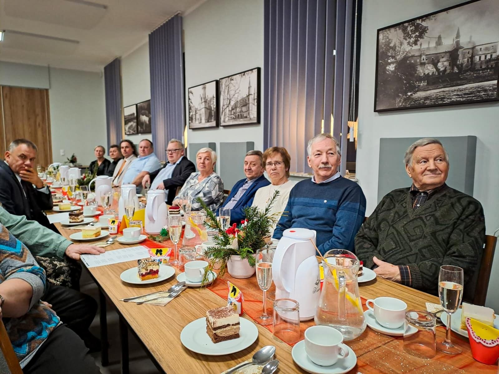 Zdjęcie w galerii na portalu naszraciborz.pl: W Tworkowie świętowano jubileusze DFK i zespołu Tworkauer Eiche wiadomości z regionu