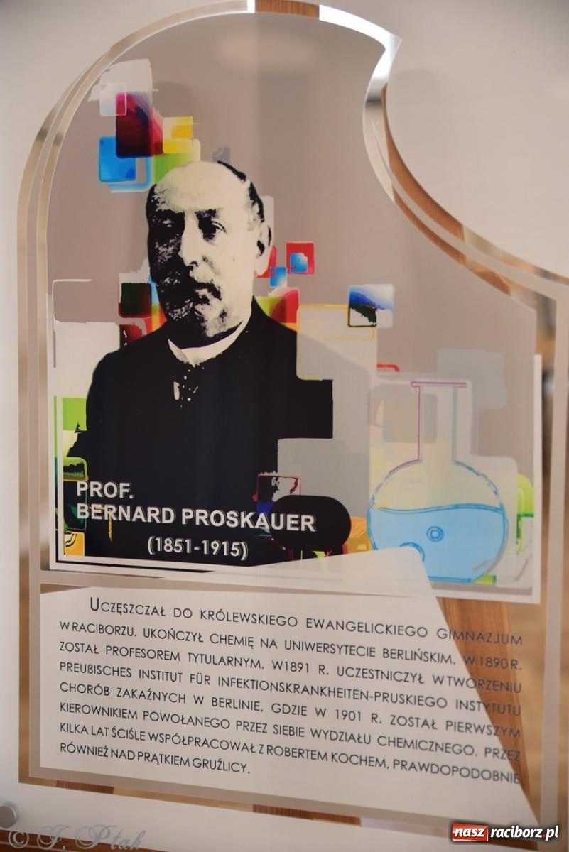 Zdjęcie w galerii na portalu naszraciborz.pl: Otwarto odrestaurowaną aulę raciborskiego Ekonomika [FOTO i WIDEO] wiadomości z regionu