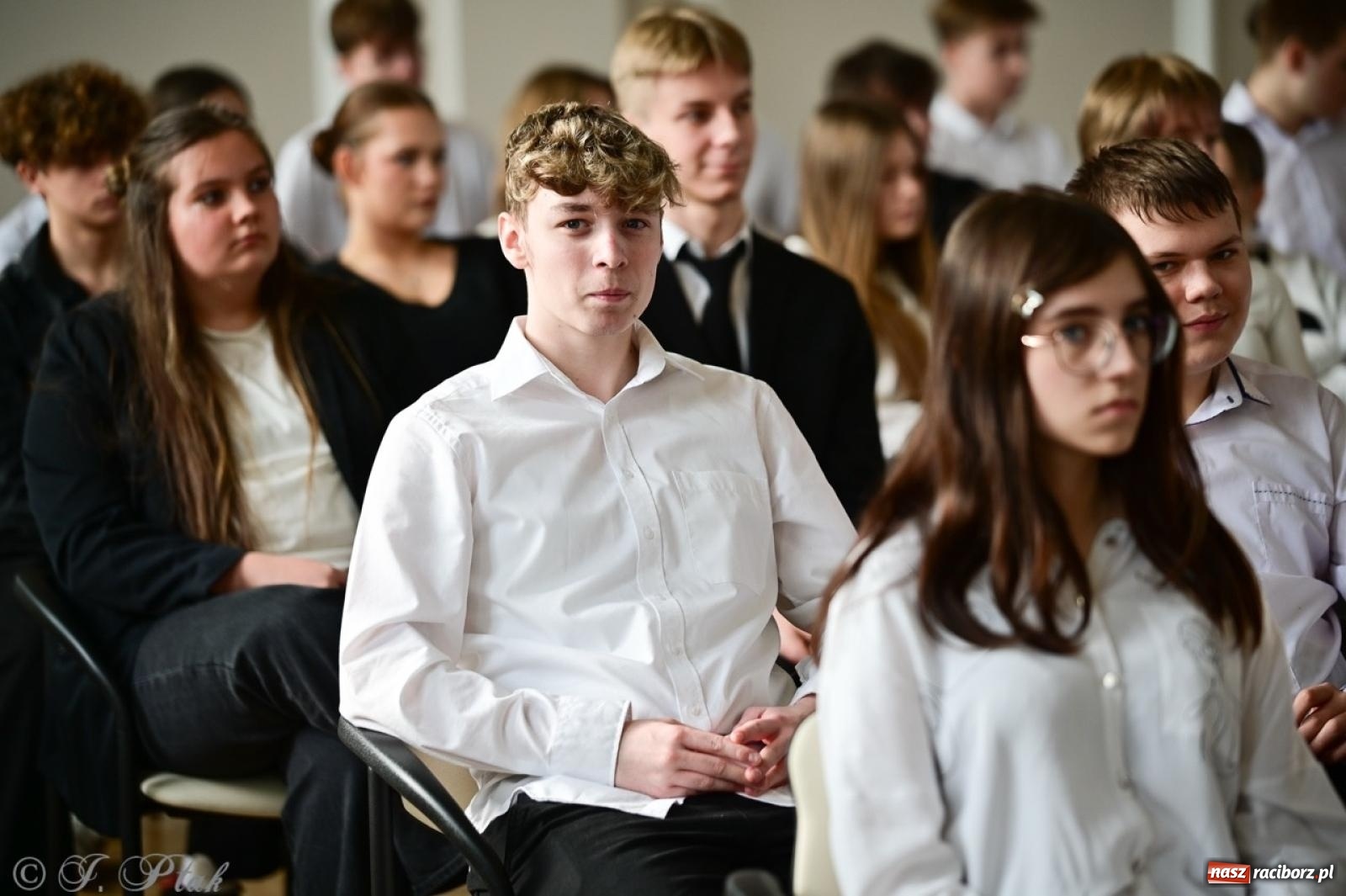 Zdjęcie w galerii na portalu naszraciborz.pl: Otwarto odrestaurowaną aulę raciborskiego Ekonomika [FOTO i WIDEO] wiadomości z regionu