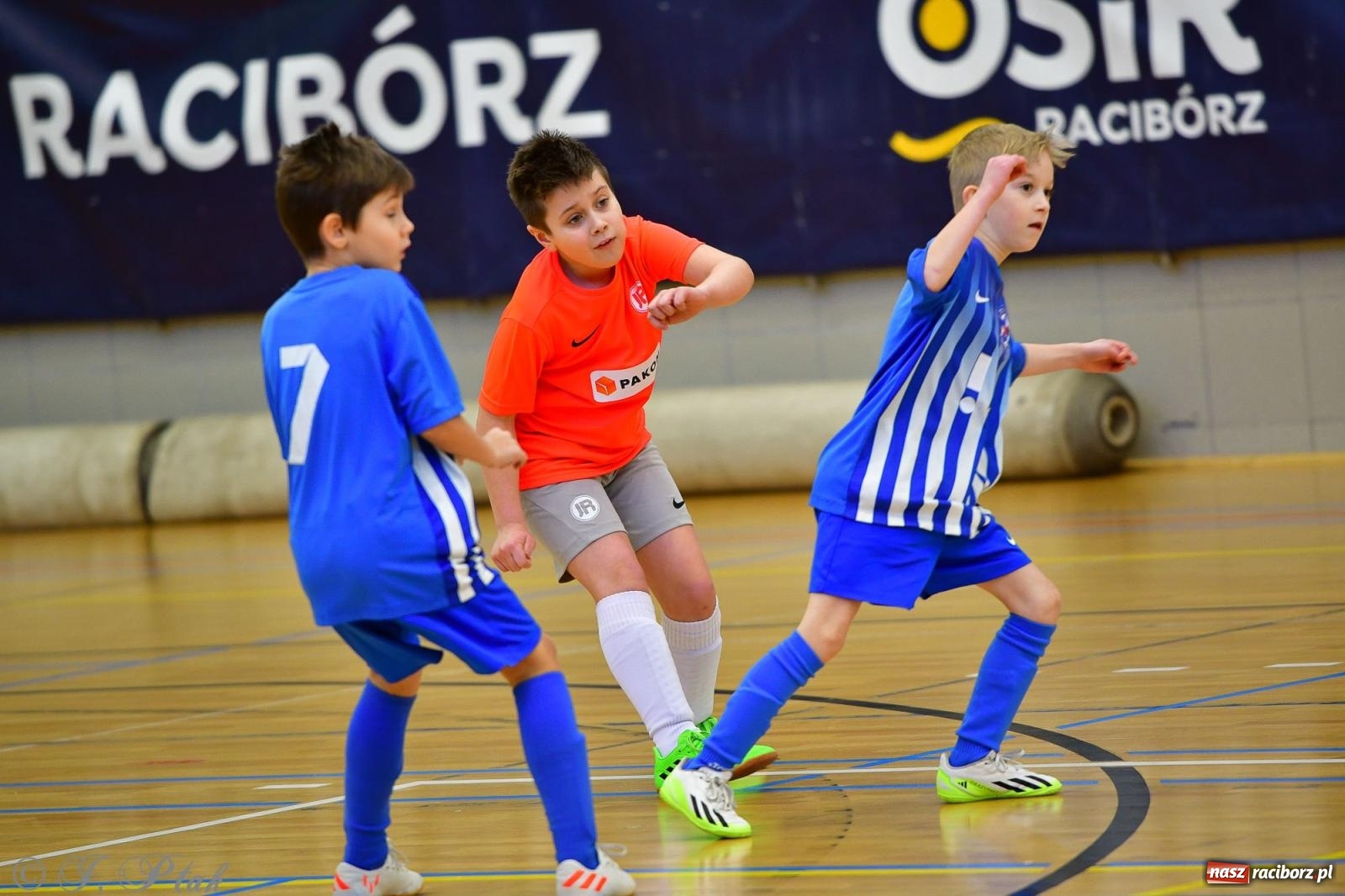 Zdjęcie w galerii na portalu naszraciborz.pl: Piłkarska rywalizacja rocznika 2016. Kolejny turniej fundacji Junior Trening [FOTO] wiadomości z regionu