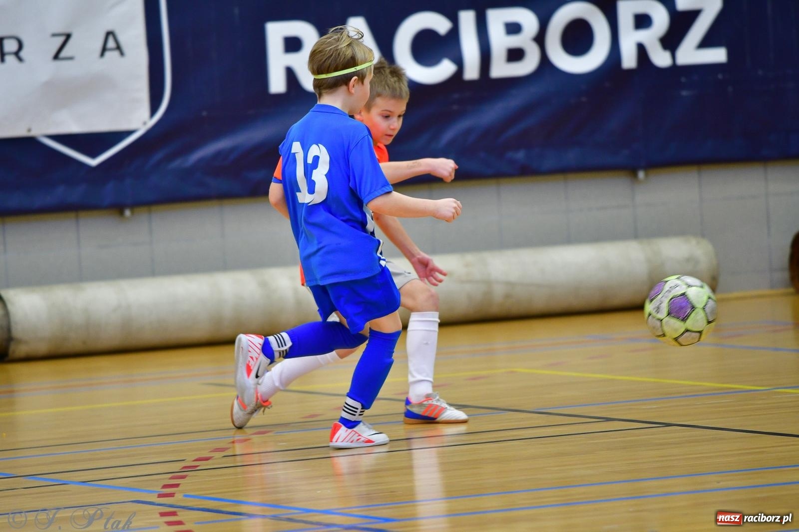 Zdjęcie w galerii na portalu naszraciborz.pl: Piłkarska rywalizacja rocznika 2016. Kolejny turniej fundacji Junior Trening [FOTO] wiadomości z regionu