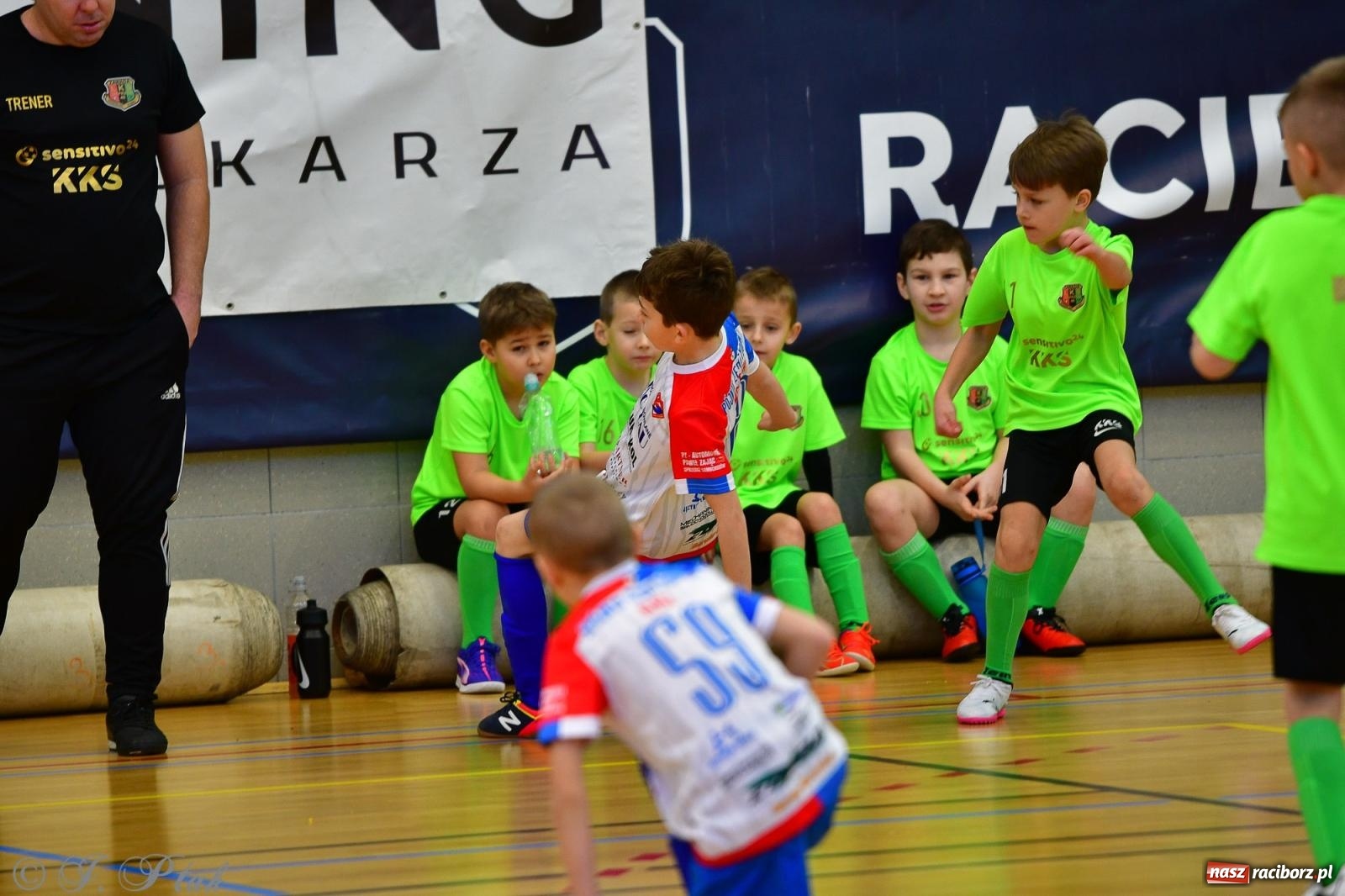 Zdjęcie w galerii na portalu naszraciborz.pl: Piłkarska rywalizacja rocznika 2016. Kolejny turniej fundacji Junior Trening [FOTO] wiadomości z regionu