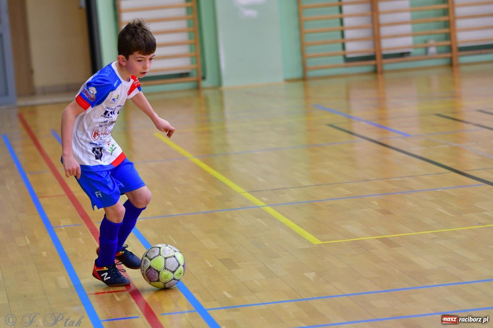 Zdjęcie w galerii na portalu naszraciborz.pl: Piłkarska rywalizacja rocznika 2016. Kolejny turniej fundacji Junior Trening [FOTO] wiadomości z regionu