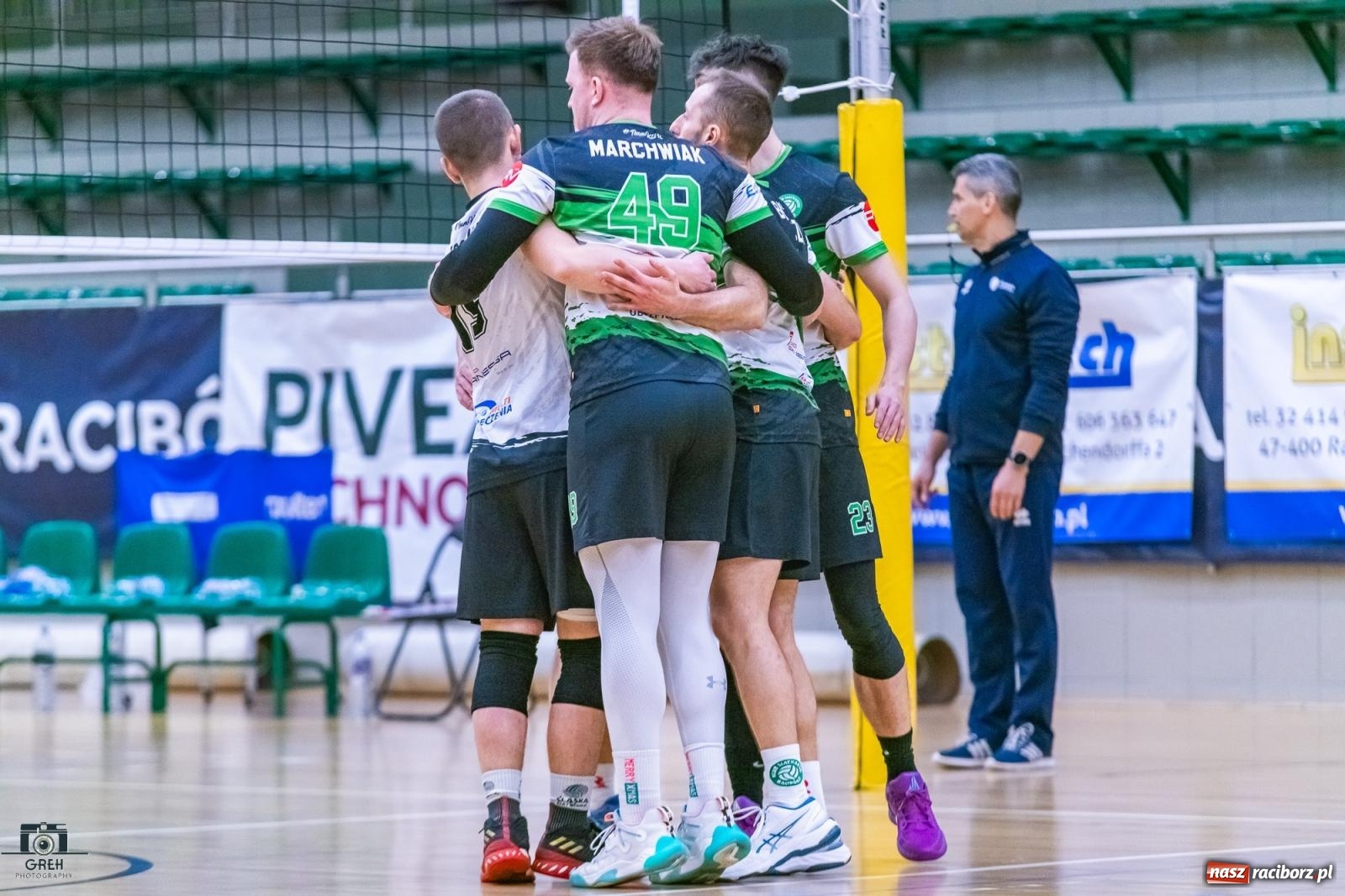 Zdjęcie w galerii na portalu naszraciborz.pl: Kolejny siatkarski dreszczowiec zakończony tie-breakiem [FOTO] wiadomości z regionu
