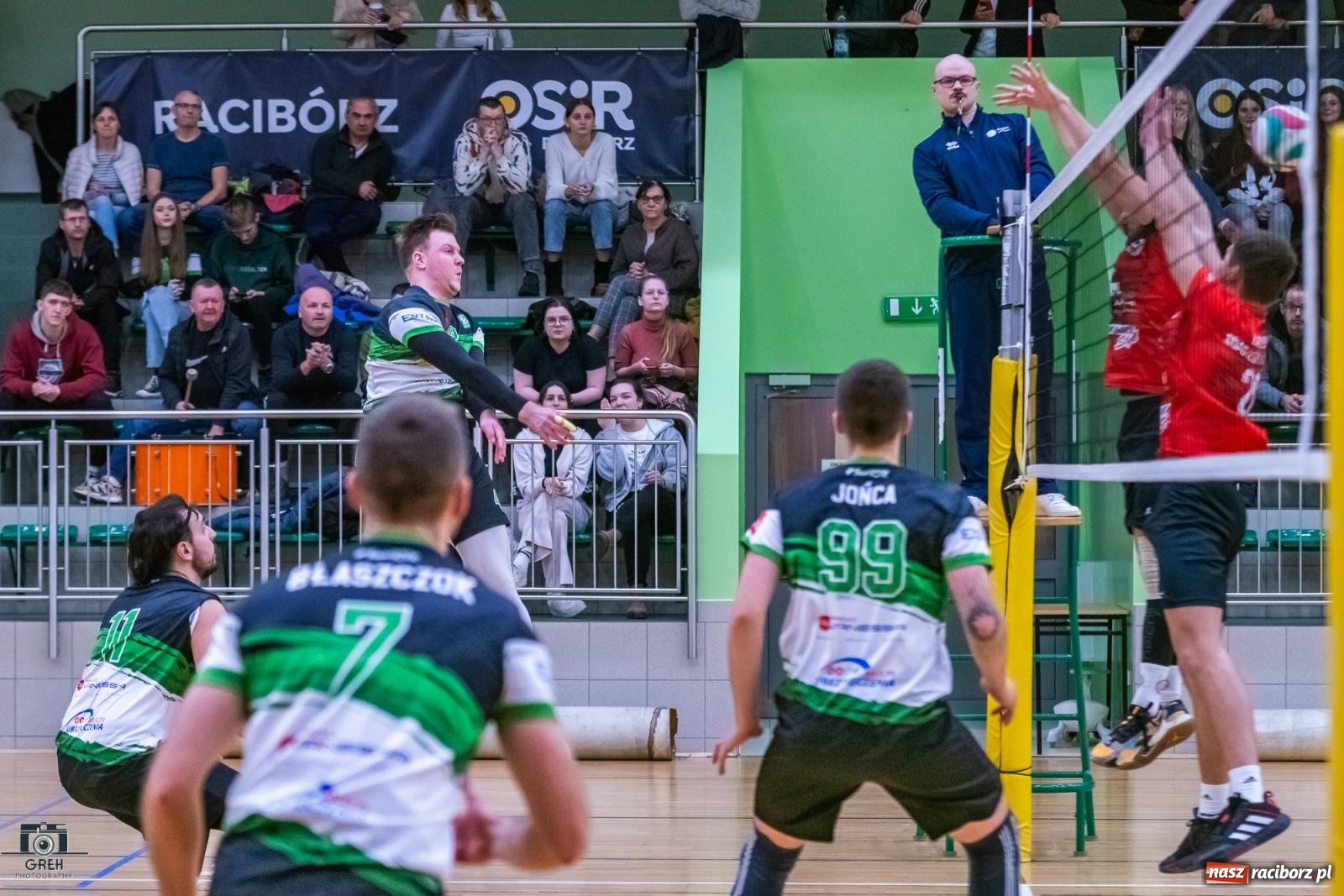 Zdjęcie w galerii na portalu naszraciborz.pl: Kolejny siatkarski dreszczowiec zakończony tie-breakiem [FOTO] wiadomości z regionu