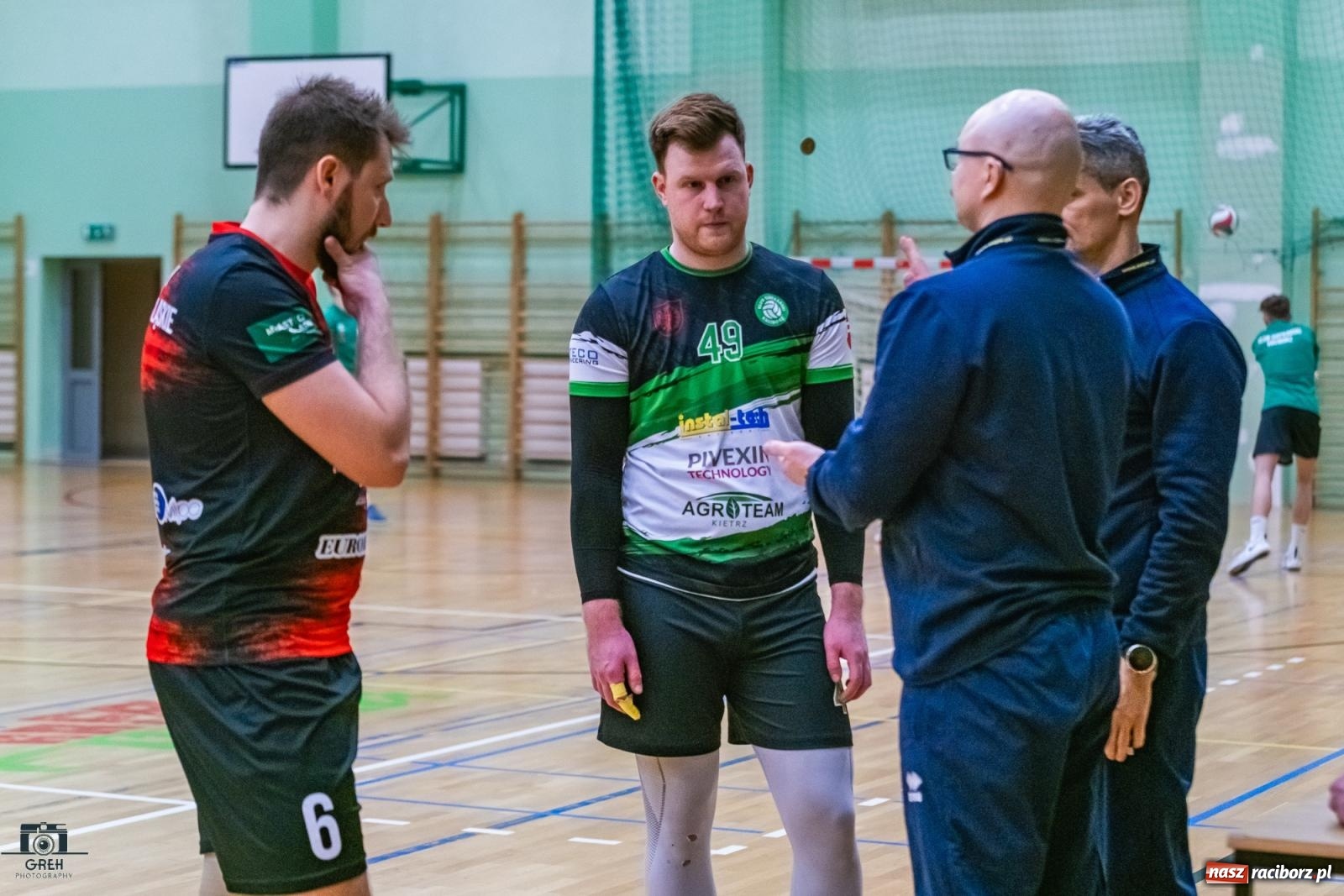 Zdjęcie w galerii na portalu naszraciborz.pl: Kolejny siatkarski dreszczowiec zakończony tie-breakiem [FOTO] wiadomości z regionu