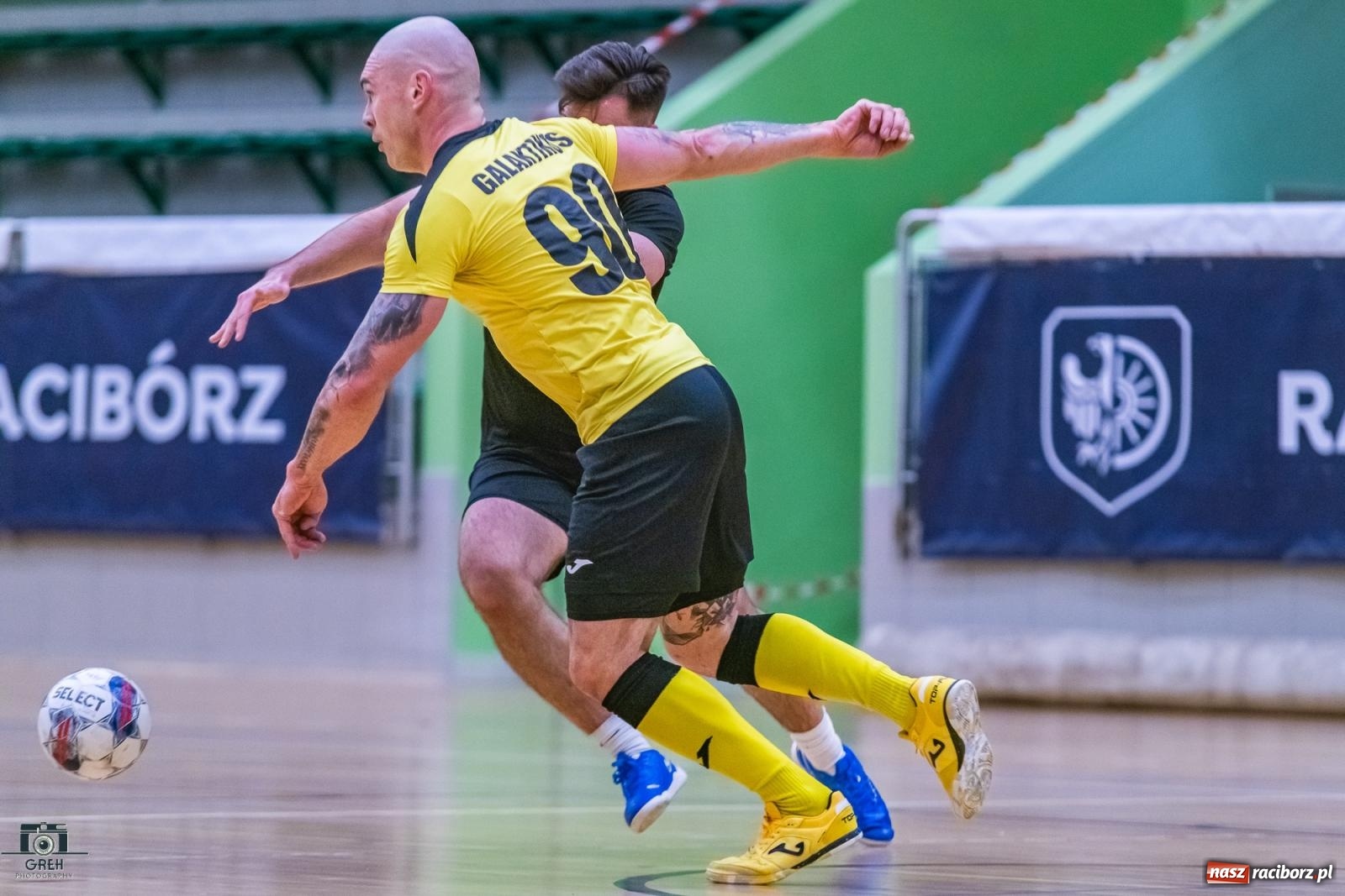 Zdjęcie w galerii na portalu naszraciborz.pl: Futsal. Galaktyczni sprzątnęli Bałagan [FOTO] wiadomości z regionu