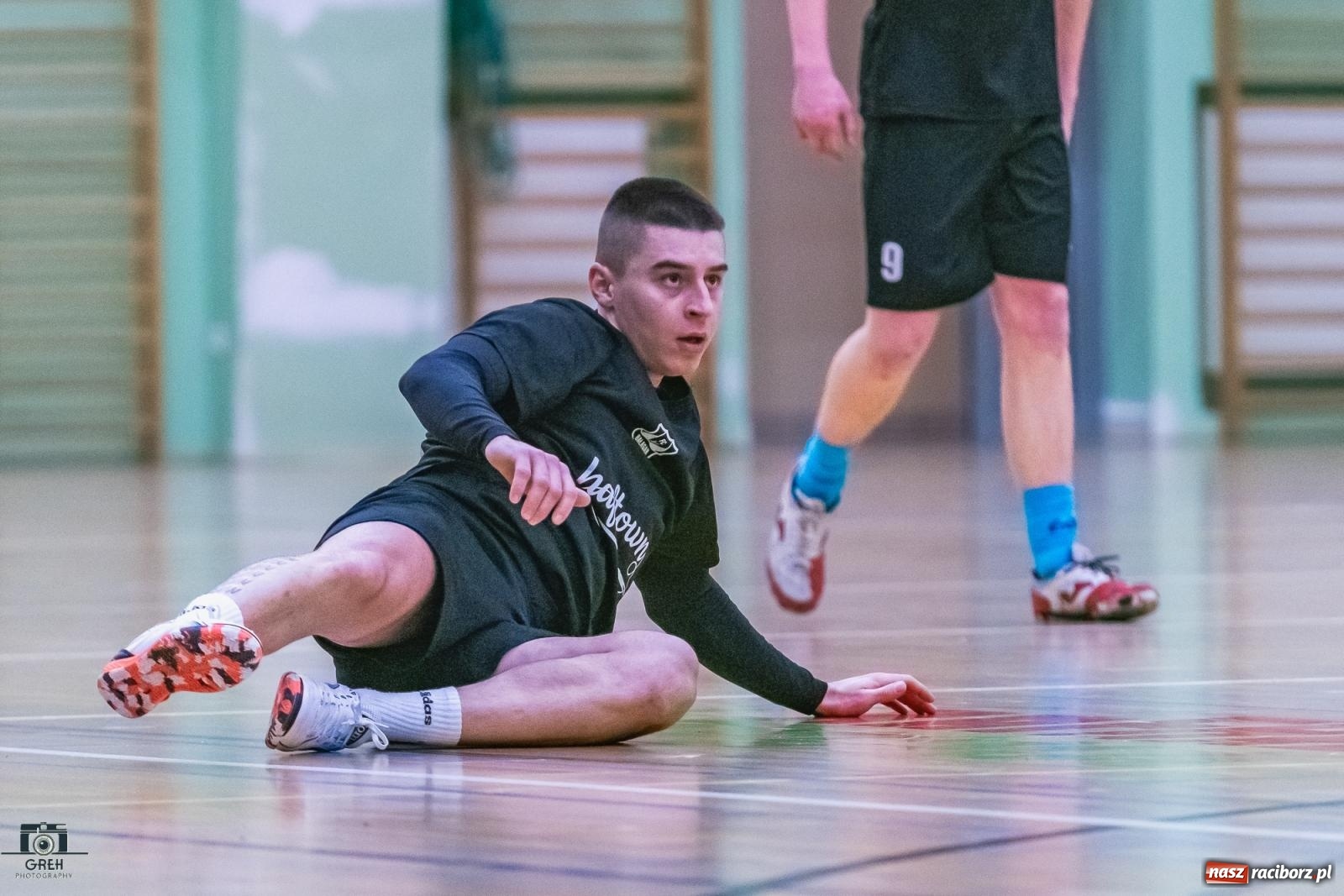 Zdjęcie w galerii na portalu naszraciborz.pl: Futsal. Galaktyczni sprzątnęli Bałagan [FOTO] wiadomości z regionu