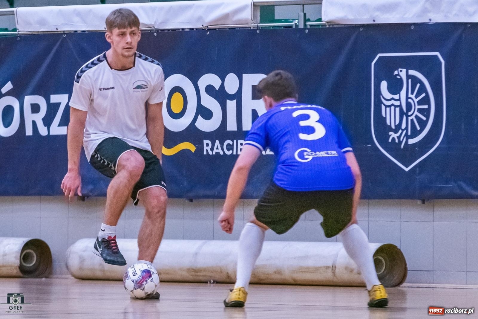 Zdjęcie w galerii na portalu naszraciborz.pl: Futsal. Galaktyczni sprzątnęli Bałagan [FOTO] wiadomości z regionu