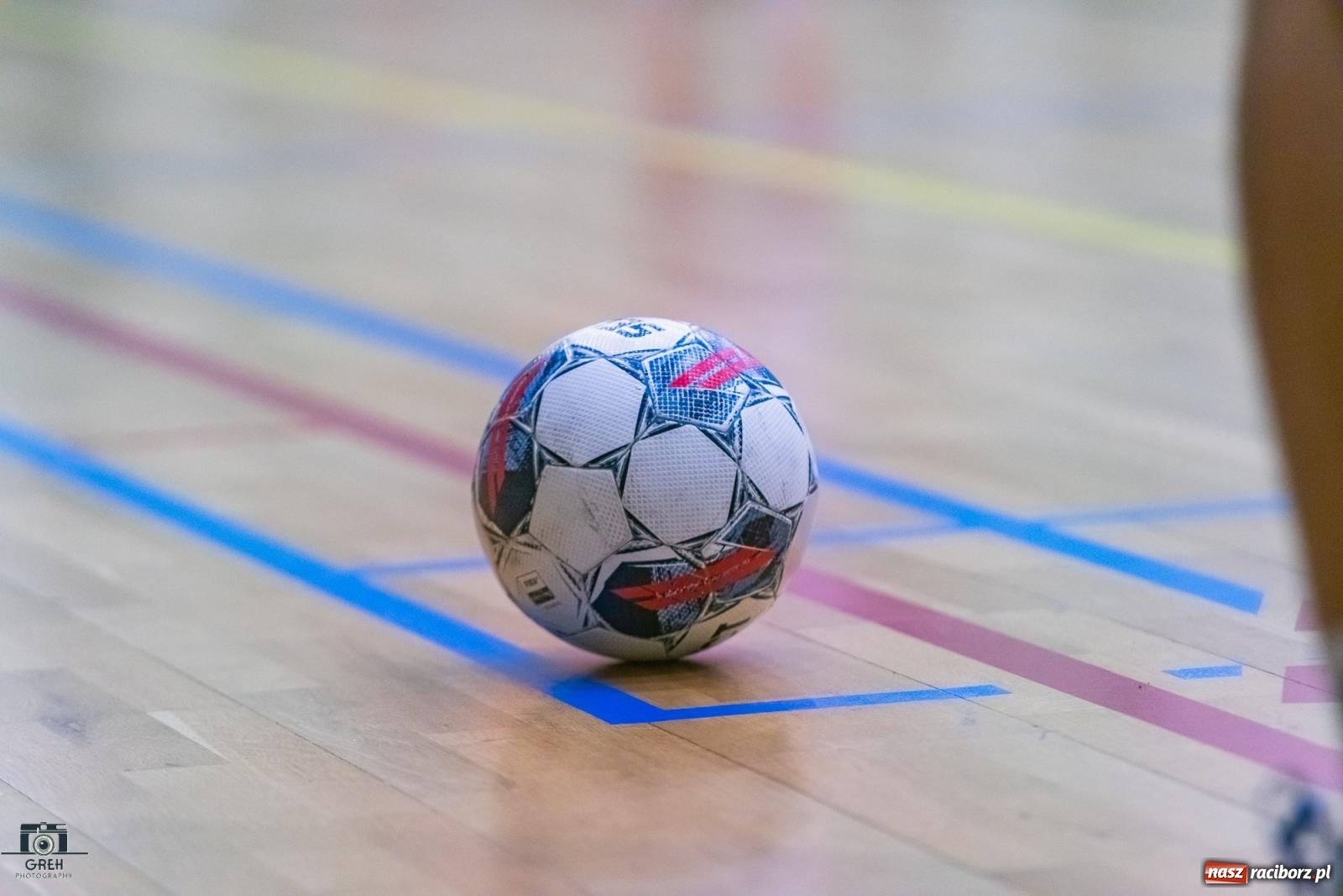 Zdjęcie w galerii na portalu naszraciborz.pl: Futsal. Galaktyczni sprzątnęli Bałagan [FOTO] wiadomości z regionu