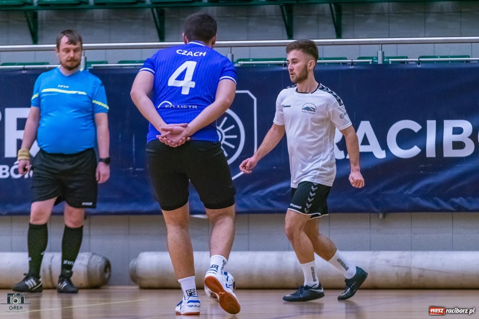 Zdjęcie w galerii na portalu naszraciborz.pl: Futsal. Galaktyczni sprzątnęli Bałagan [FOTO] wiadomości z regionu
