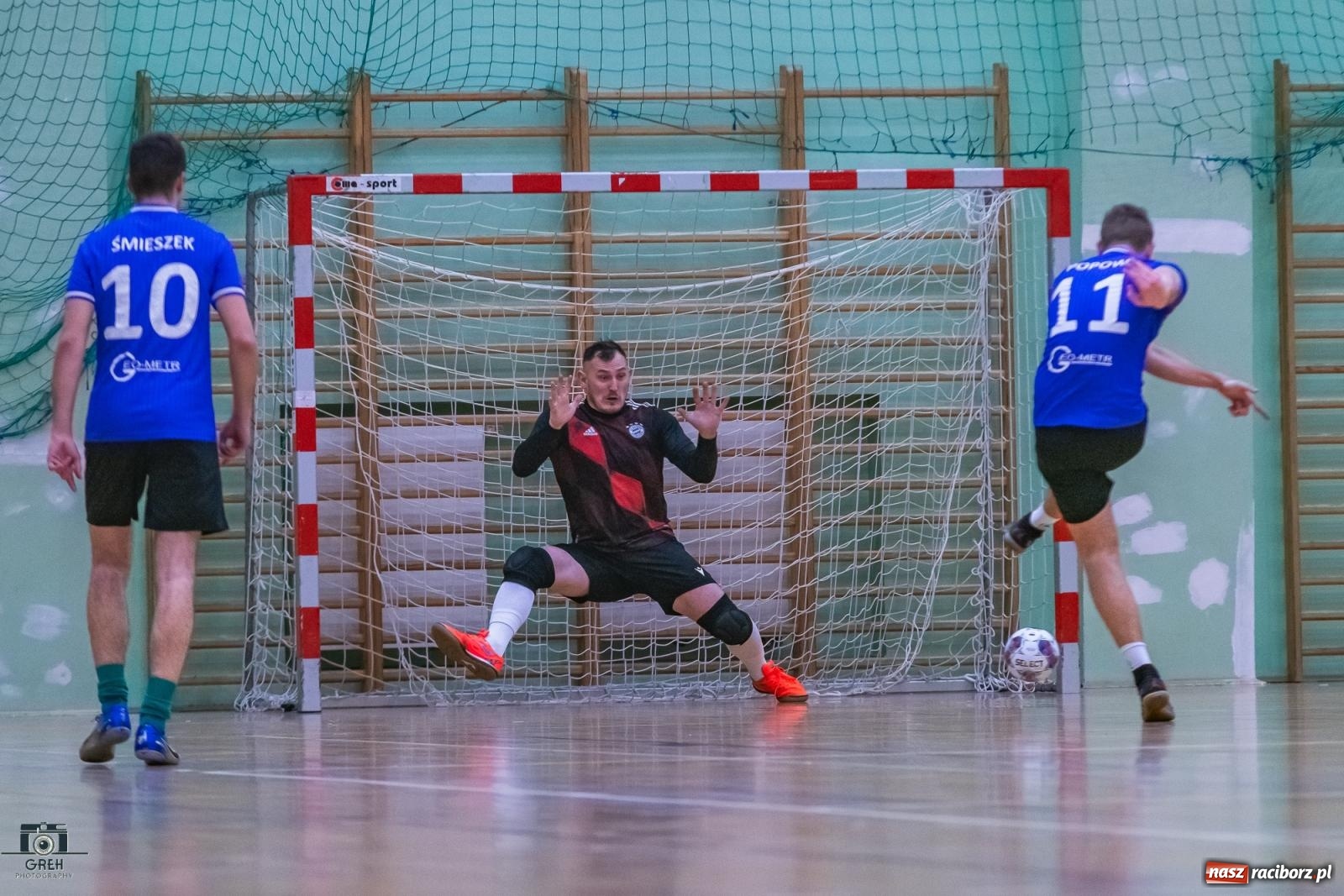 Zdjęcie w galerii na portalu naszraciborz.pl: Futsal. Galaktyczni sprzątnęli Bałagan [FOTO] wiadomości z regionu