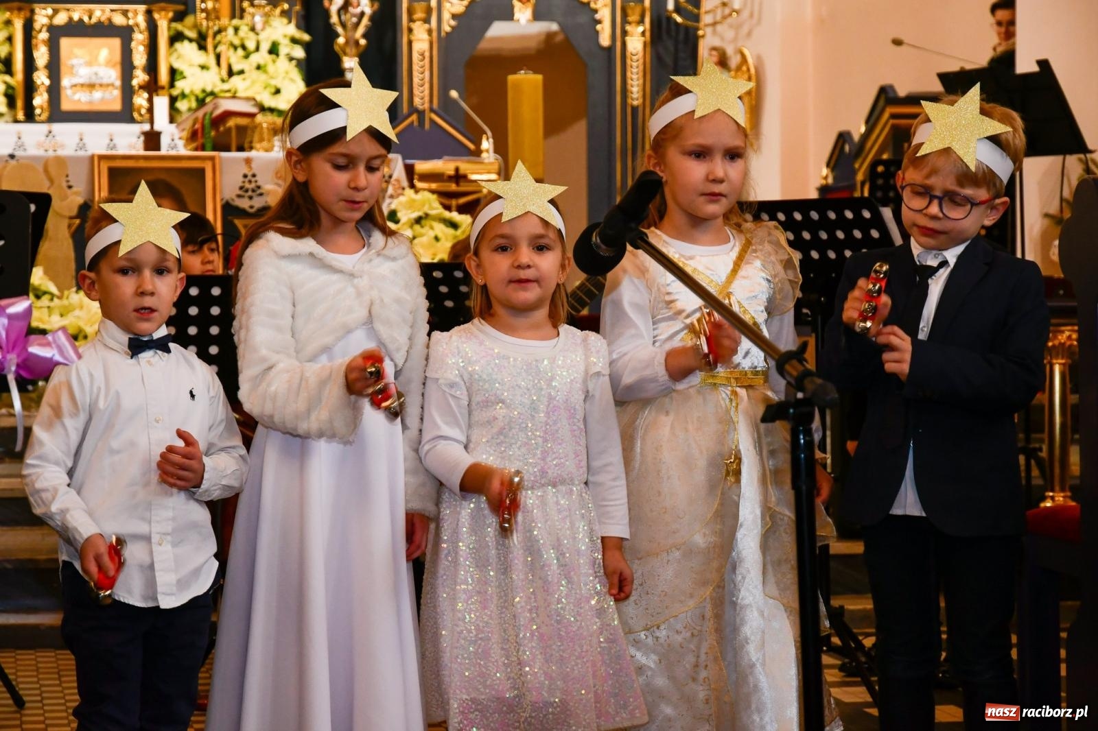 Zdjęcie w galerii na portalu naszraciborz.pl: Kolędowanie w Brzeziu – koncert pełen wzruszeń i radości [FOTO i WIDEO] wiadomości z regionu