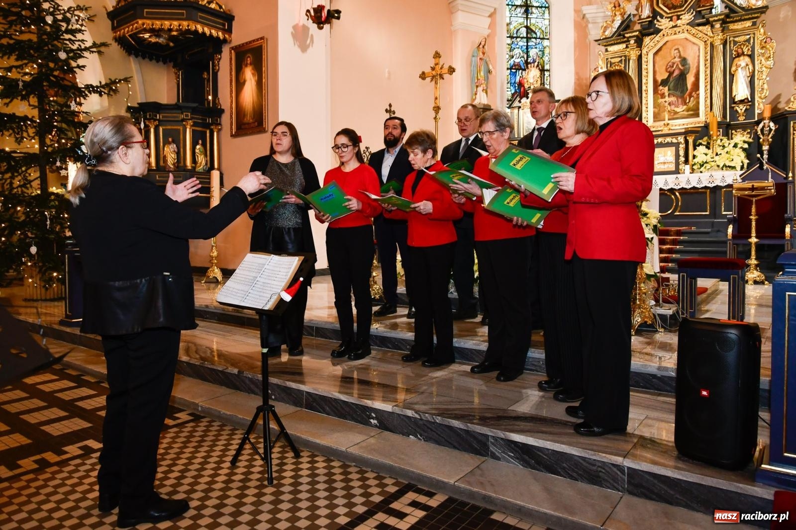 Zdjęcie w galerii na portalu naszraciborz.pl: Kolędowanie w Brzeziu – koncert pełen wzruszeń i radości [FOTO i WIDEO] wiadomości z regionu