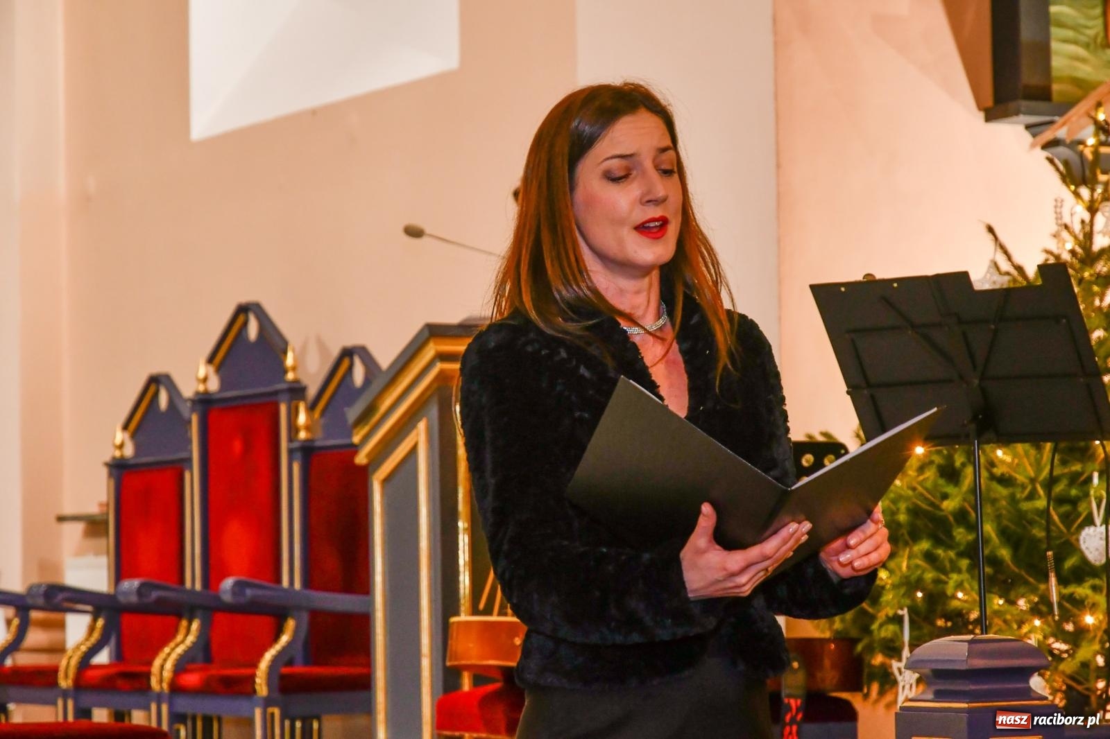 Zdjęcie w galerii na portalu naszraciborz.pl: Kolędowanie w Brzeziu – koncert pełen wzruszeń i radości [FOTO i WIDEO] wiadomości z regionu