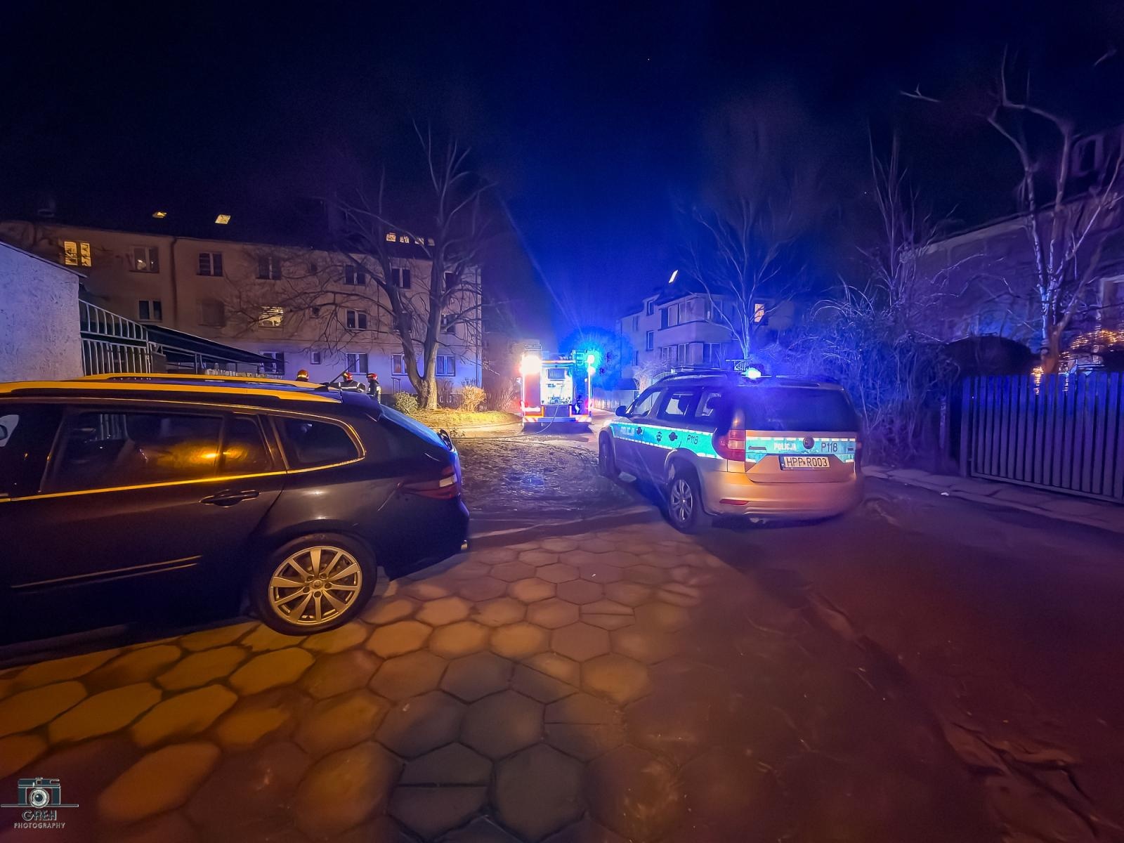 Zdjęcie w galerii na portalu naszraciborz.pl: Łuna ognia na Pomnikowej. Spłonęły trzy kontenery [FOTO] wiadomości z regionu