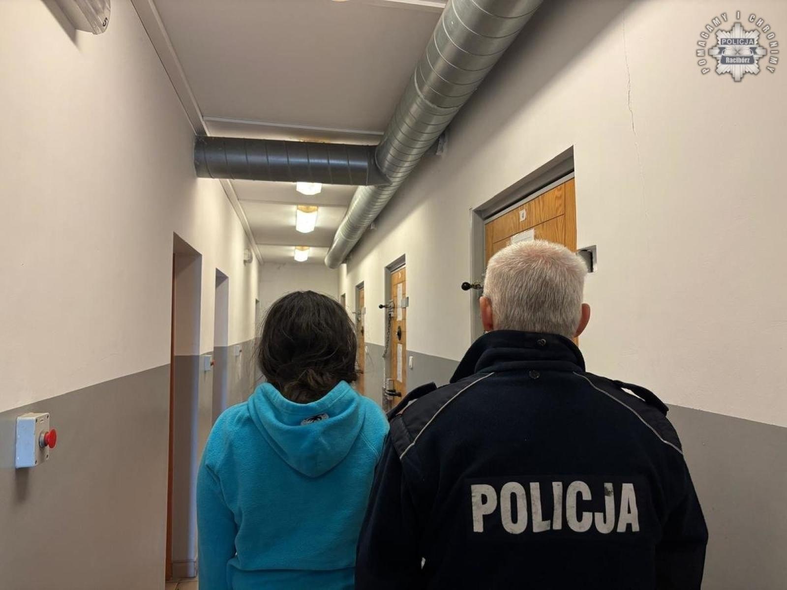 Zdjęcie w galerii na portalu naszraciborz.pl: Bolesław gm. Krzyżanowice. Sprawcy kradzieży z włamaniem zatrzymani wiadomości z regionu