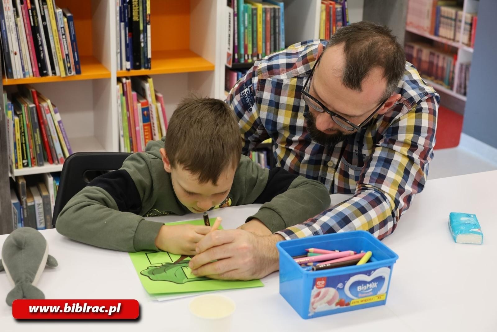 Zdjęcie w galerii na portalu naszraciborz.pl: Nie taka genealogia straszna, czyli sobotnie warsztaty w Klubie Ojca wiadomości z regionu