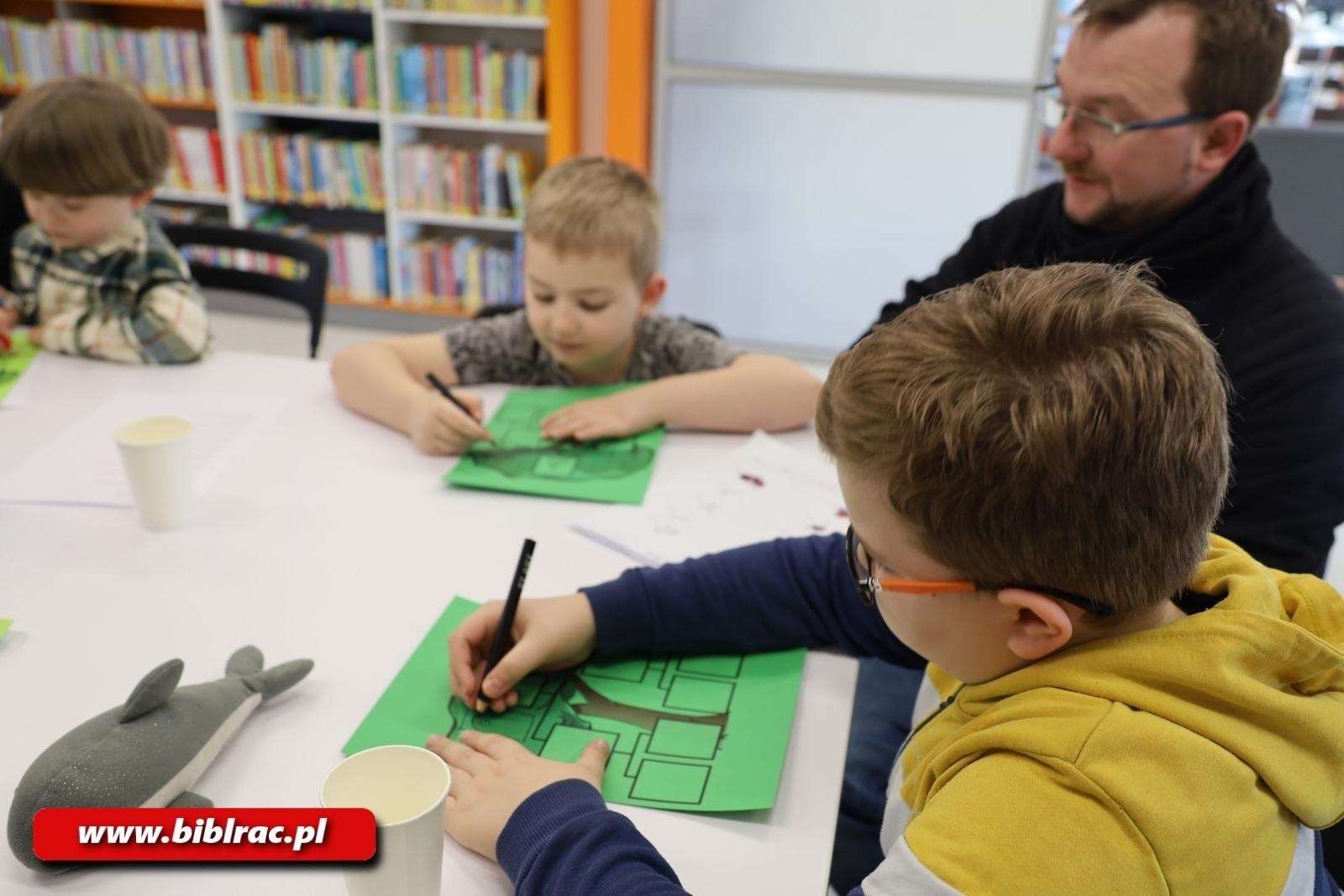 Zdjęcie w galerii na portalu naszraciborz.pl: Nie taka genealogia straszna, czyli sobotnie warsztaty w Klubie Ojca wiadomości z regionu
