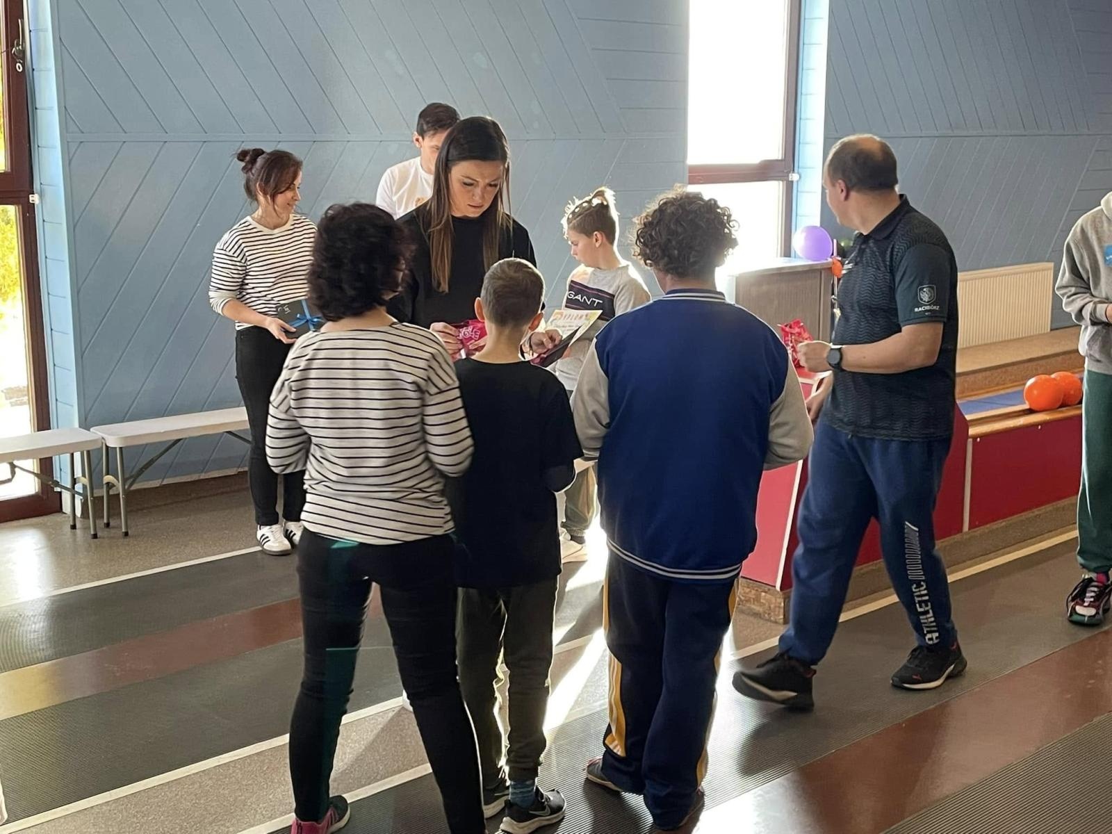 Zdjęcie w galerii na portalu naszraciborz.pl: Rodzinne emocje na I Kręglarskim Turnieju Rodzinnym w Raciborzu wiadomości z regionu