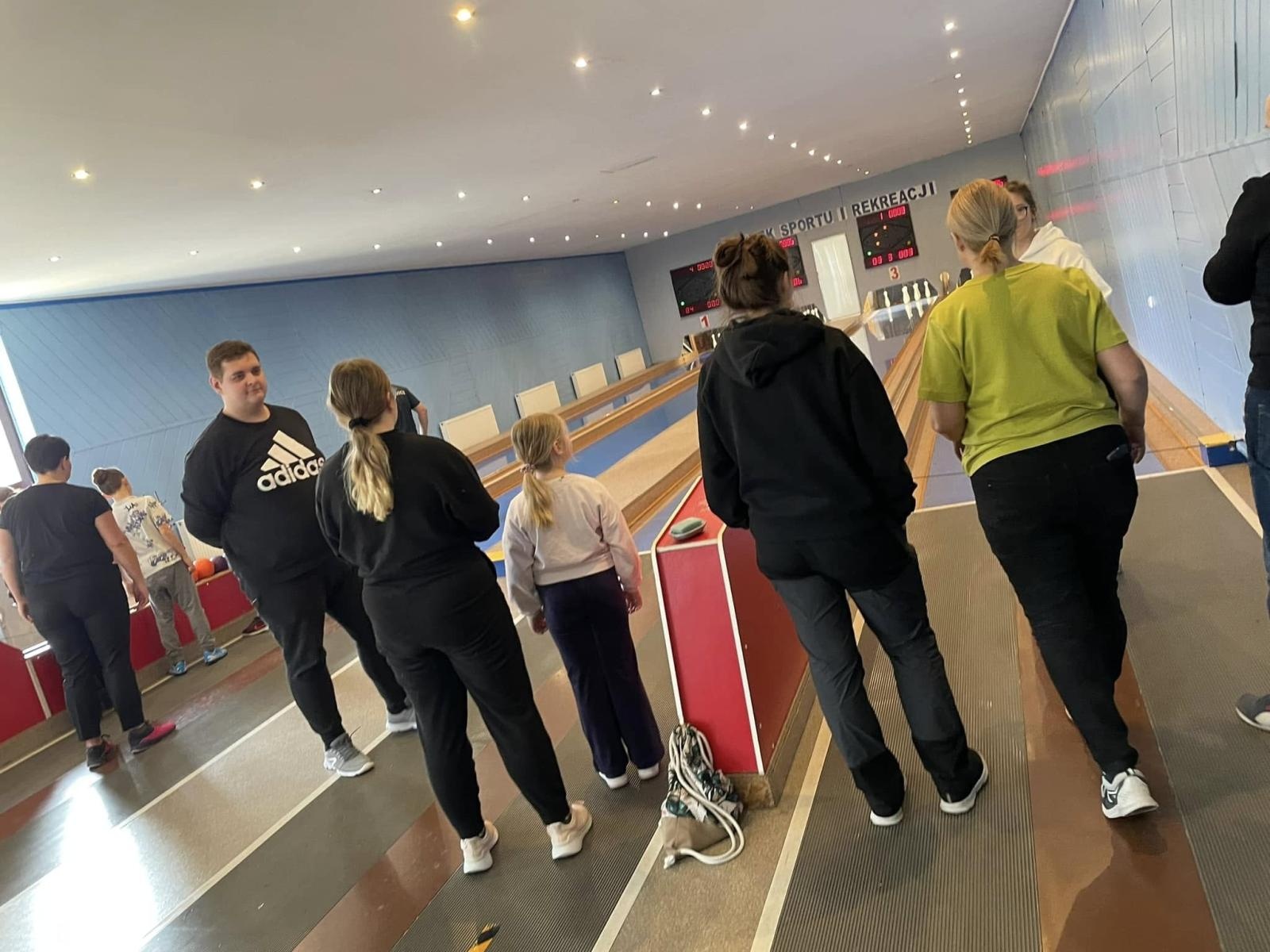 Zdjęcie w galerii na portalu naszraciborz.pl: Rodzinne emocje na I Kręglarskim Turnieju Rodzinnym w Raciborzu wiadomości z regionu