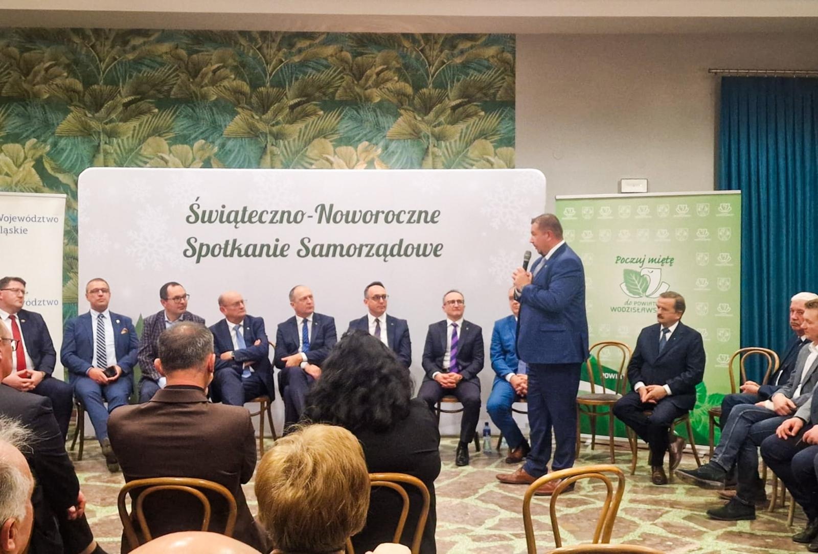 Zdjęcie w galerii na portalu naszraciborz.pl: Noworoczne Spotkanie Samorządowe w Gołkowicach. Starosta o drodze Racibórz-Pszczyna wiadomości z regionu