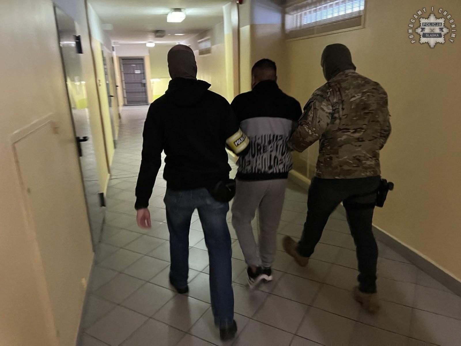 Zdjęcie w galerii na portalu naszraciborz.pl: Policja zatrzymała dwoje Rumunów. Przyjechali organizować handel ludźmi wiadomości z regionu