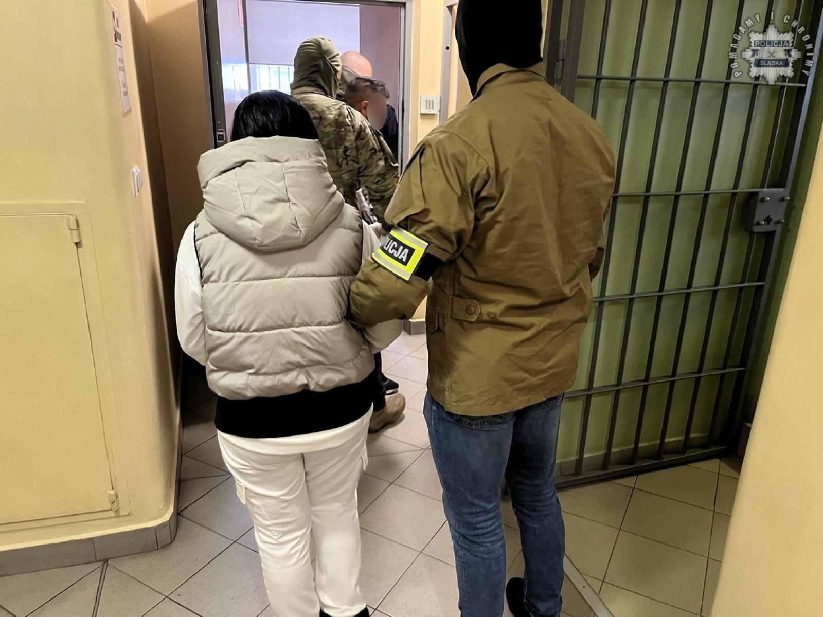 Zdjęcie w galerii na portalu naszraciborz.pl: Policja zatrzymała dwoje Rumunów. Przyjechali organizować handel ludźmi wiadomości z regionu