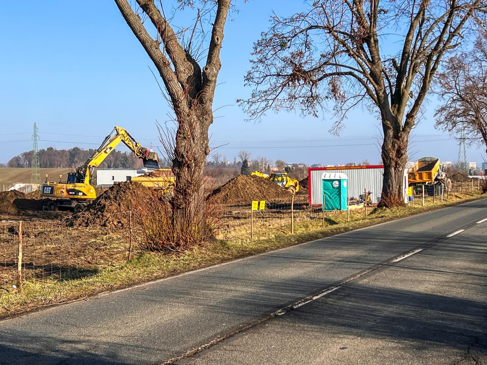 Zdjęcie w galerii na portalu naszraciborz.pl: Ruszyła budowa nowego parku handlowego w Raciborzu [FOTO i WIDEO] wiadomości z regionu