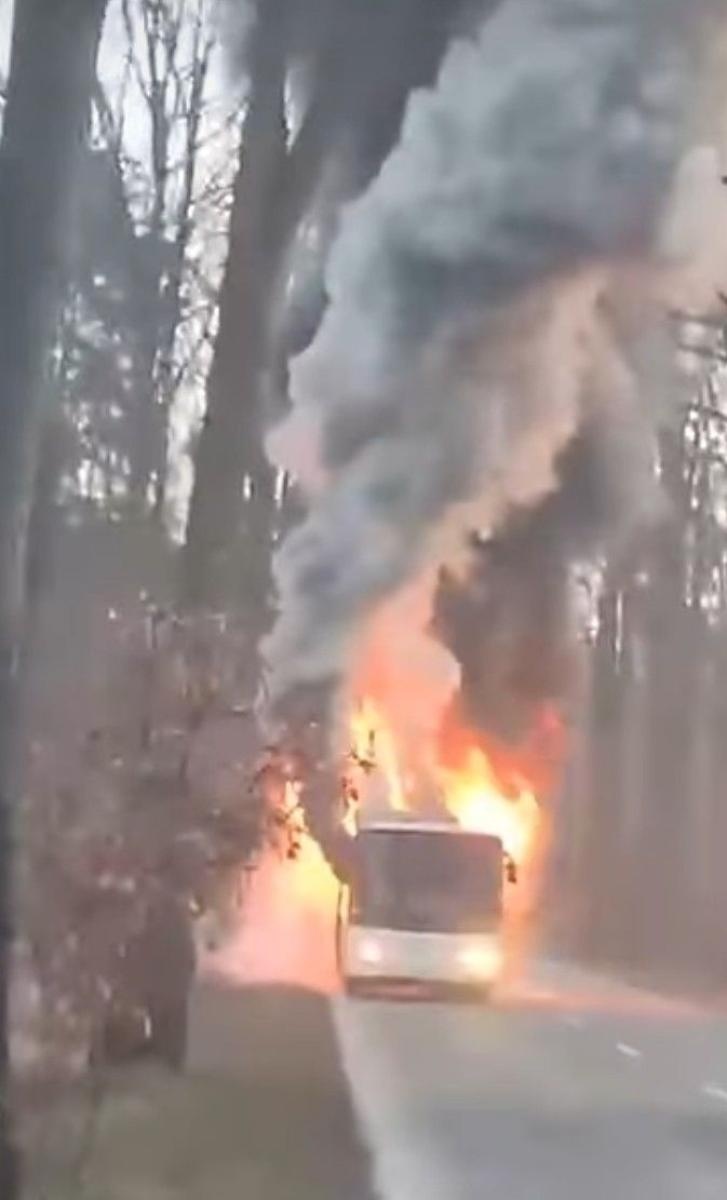 Zdjęcie w galerii na portalu naszraciborz.pl: Spłonął autobus raciborskiego PKS-u [FOTO i WIDEO] wiadomości z regionu