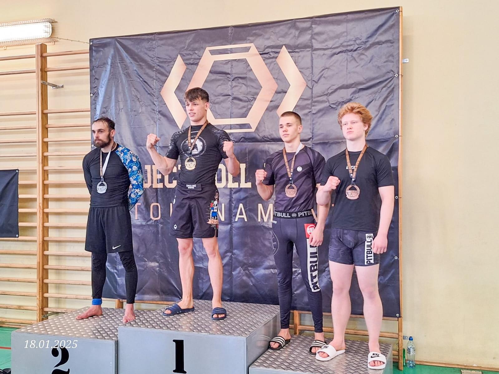 Zdjęcie w galerii na portalu naszraciborz.pl: Łamatorzy na podium zawodów w jiu-jitsu wiadomości z regionu