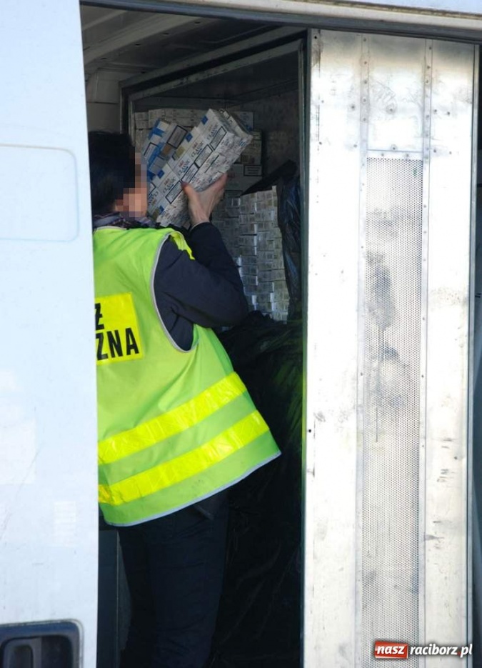 Zdjęcie w galerii na portalu naszraciborz.pl: Śląska Straż rozbiła tytoniowy gang  wiadomości z regionu