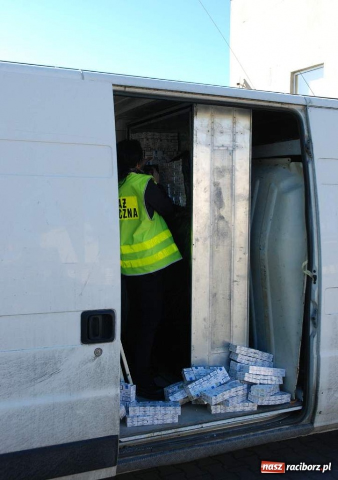 Zdjęcie w galerii na portalu naszraciborz.pl: Śląska Straż rozbiła tytoniowy gang  wiadomości z regionu