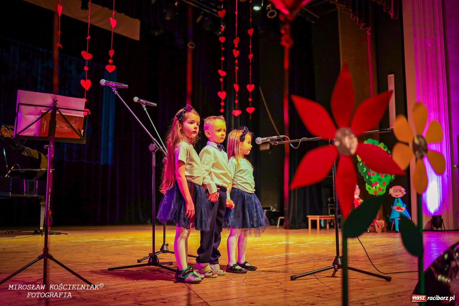 Zdjęcie w galerii na portalu naszraciborz.pl: Niezapomniane święto Przedszkola nr 23 w Raciborzu wiadomości z regionu