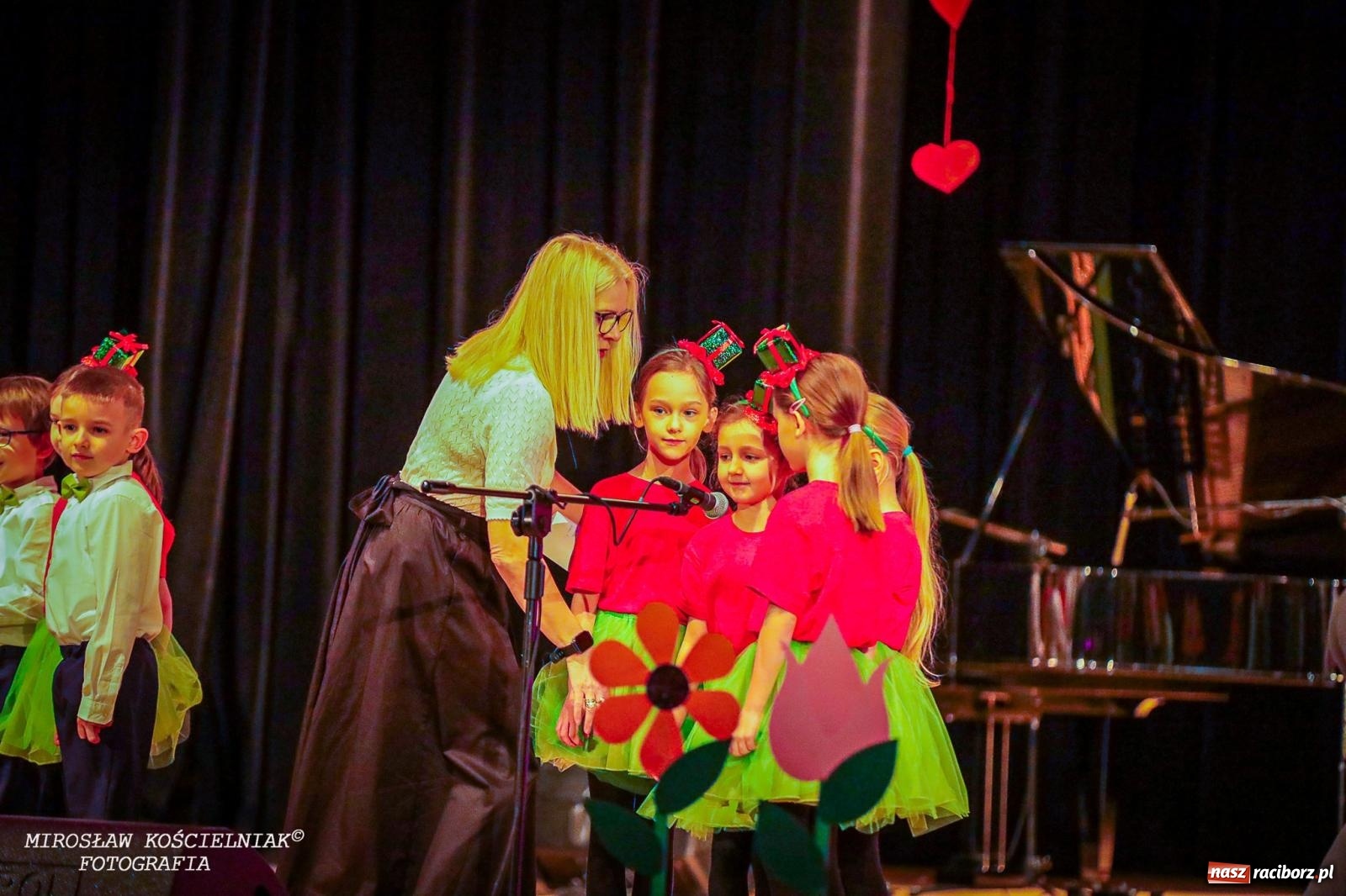 Zdjęcie w galerii na portalu naszraciborz.pl: Niezapomniane święto Przedszkola nr 23 w Raciborzu wiadomości z regionu