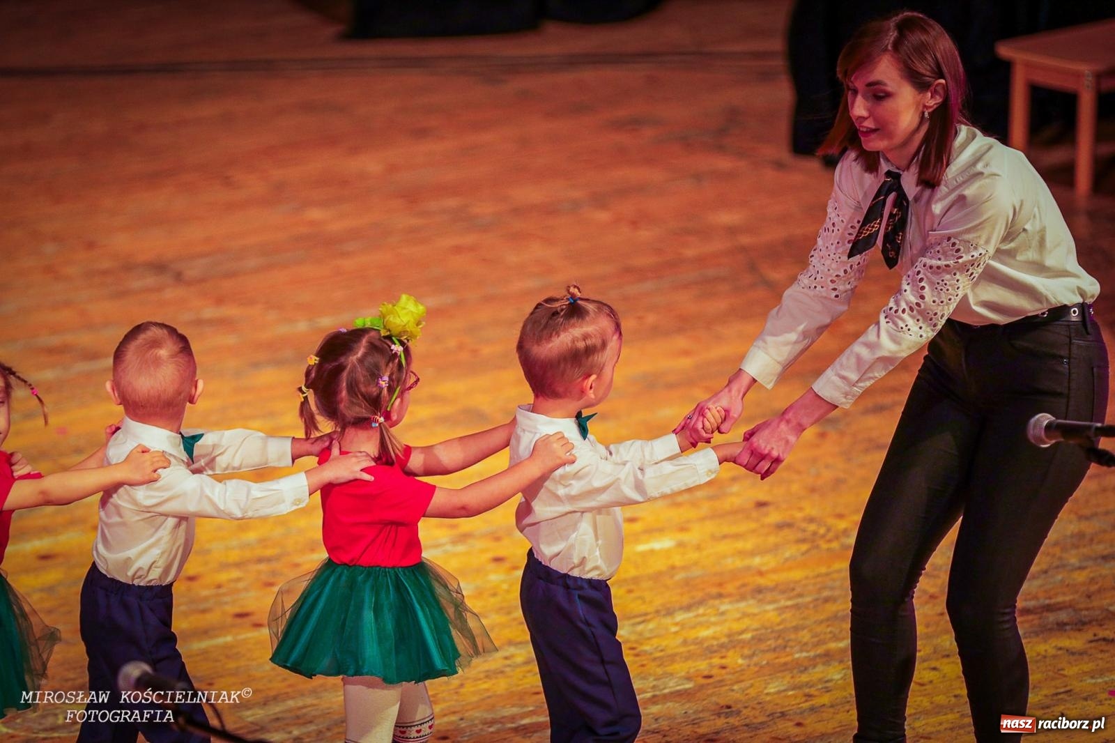 Zdjęcie w galerii na portalu naszraciborz.pl: Niezapomniane święto Przedszkola nr 23 w Raciborzu wiadomości z regionu