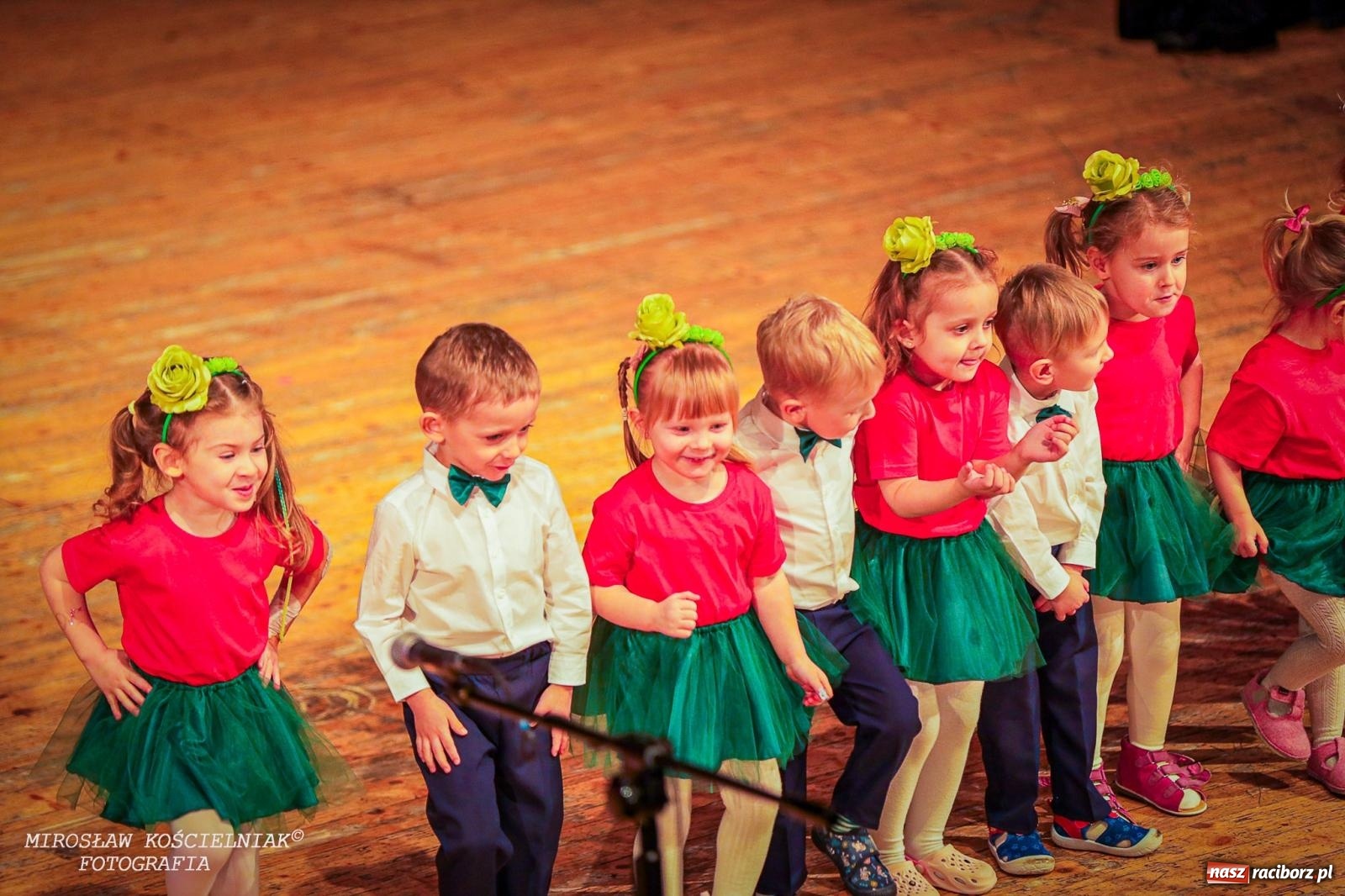 Zdjęcie w galerii na portalu naszraciborz.pl: Niezapomniane święto Przedszkola nr 23 w Raciborzu wiadomości z regionu