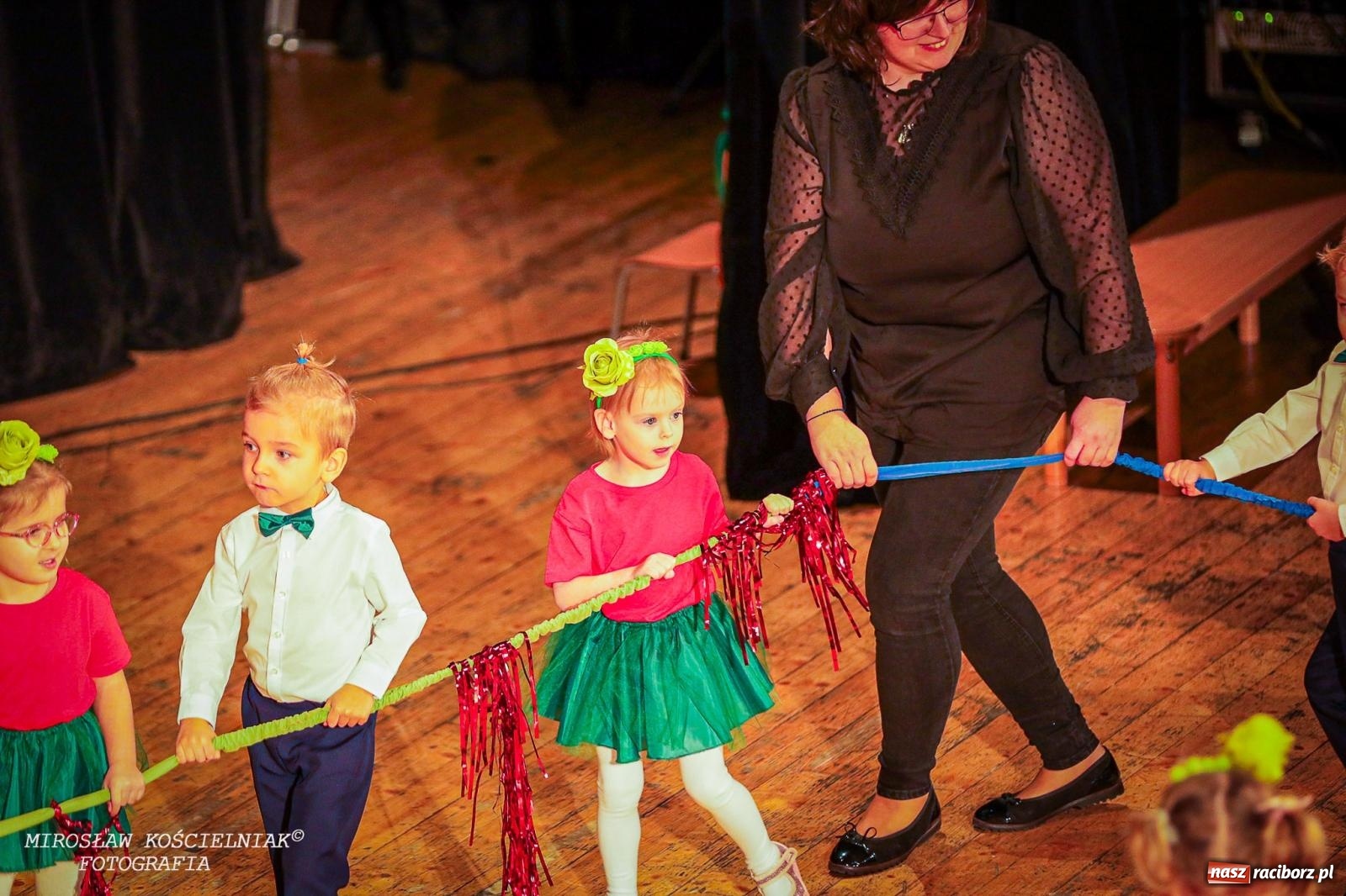 Zdjęcie w galerii na portalu naszraciborz.pl: Niezapomniane święto Przedszkola nr 23 w Raciborzu wiadomości z regionu