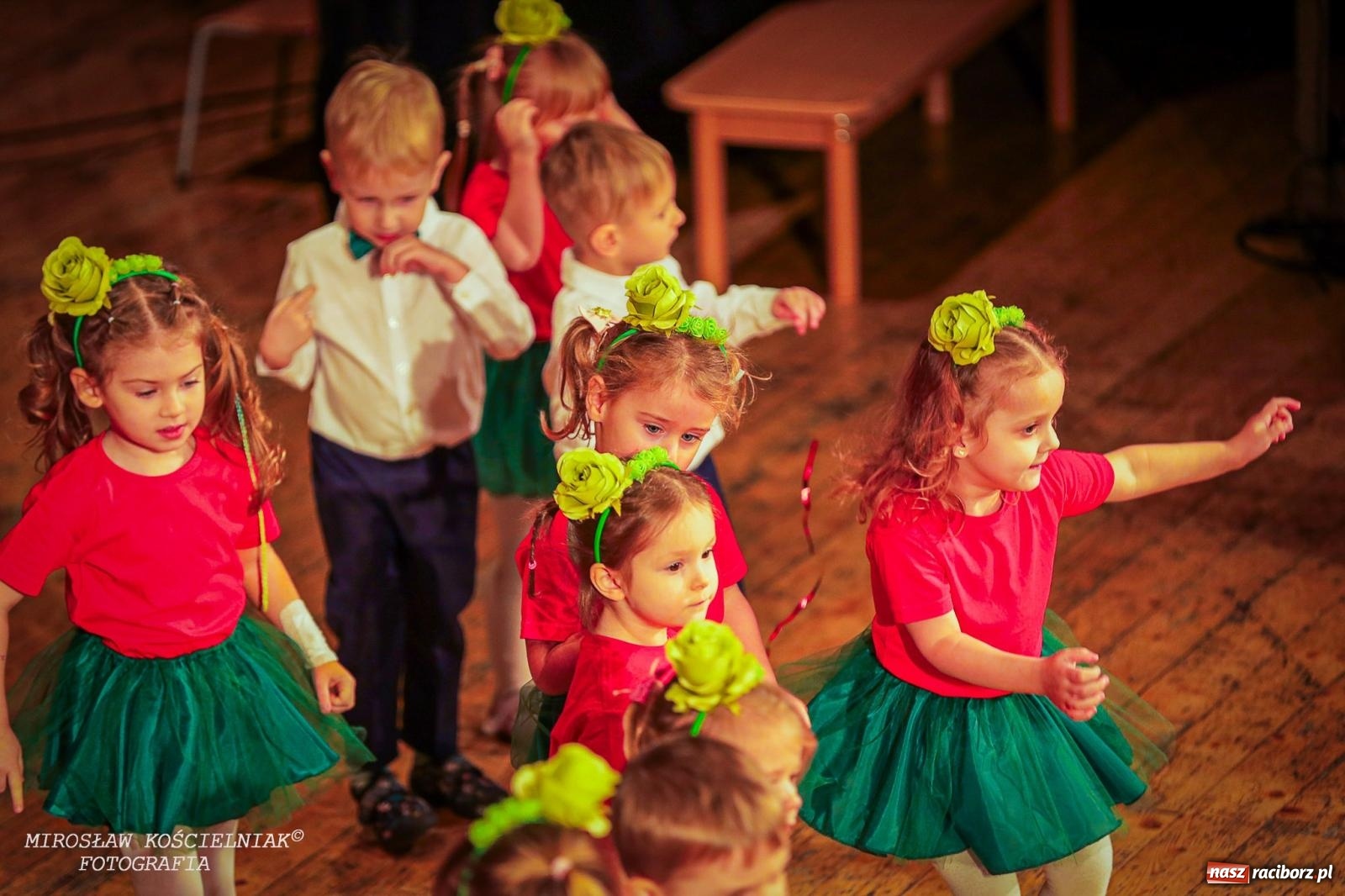 Zdjęcie w galerii na portalu naszraciborz.pl: Niezapomniane święto Przedszkola nr 23 w Raciborzu wiadomości z regionu