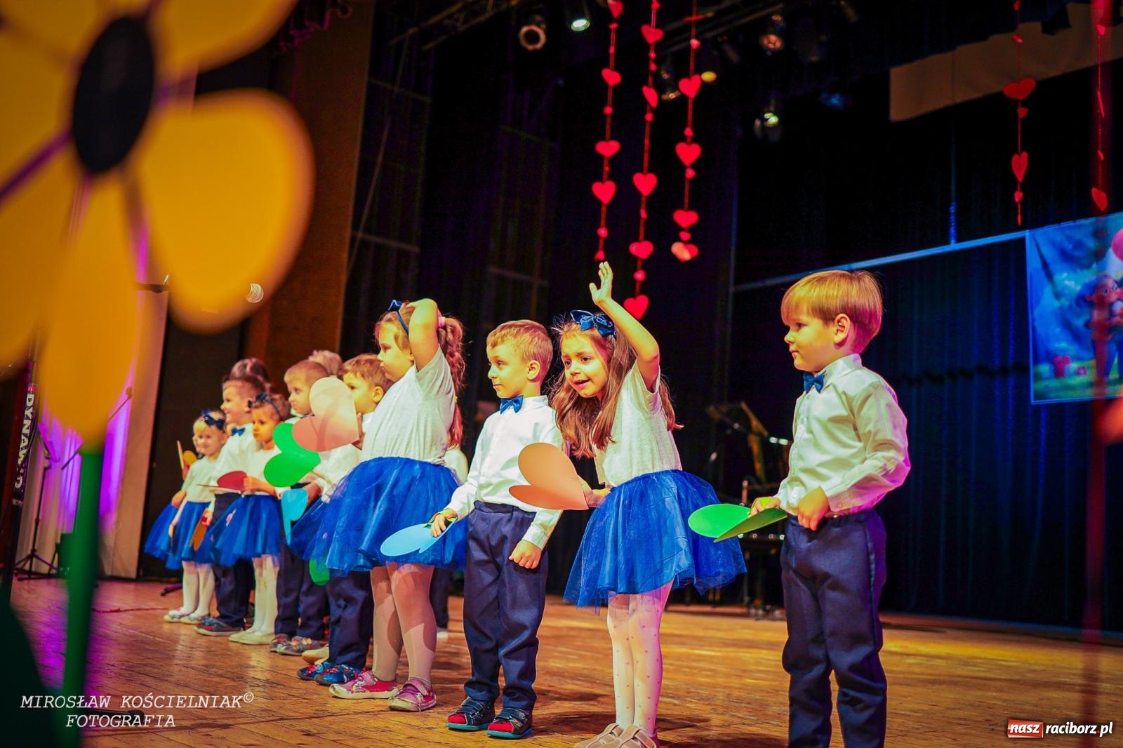 Zdjęcie w galerii na portalu naszraciborz.pl: Niezapomniane święto Przedszkola nr 23 w Raciborzu wiadomości z regionu